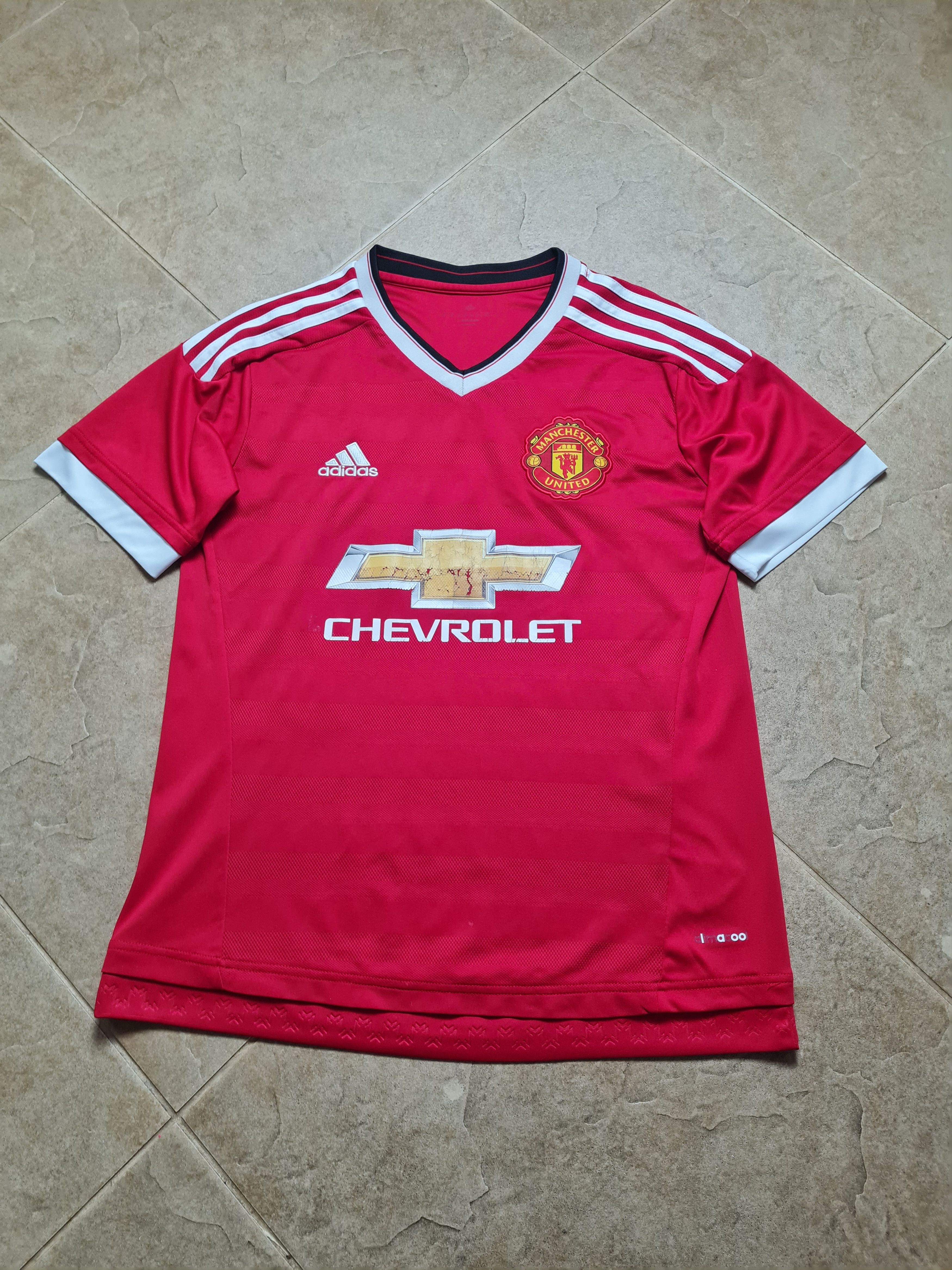 Adidas Manchester United15/16 Home Soccer Shirt Adidas #7 MEMPHIS Size US S / EU 44-46 / 1 - 12 Thumbnail
