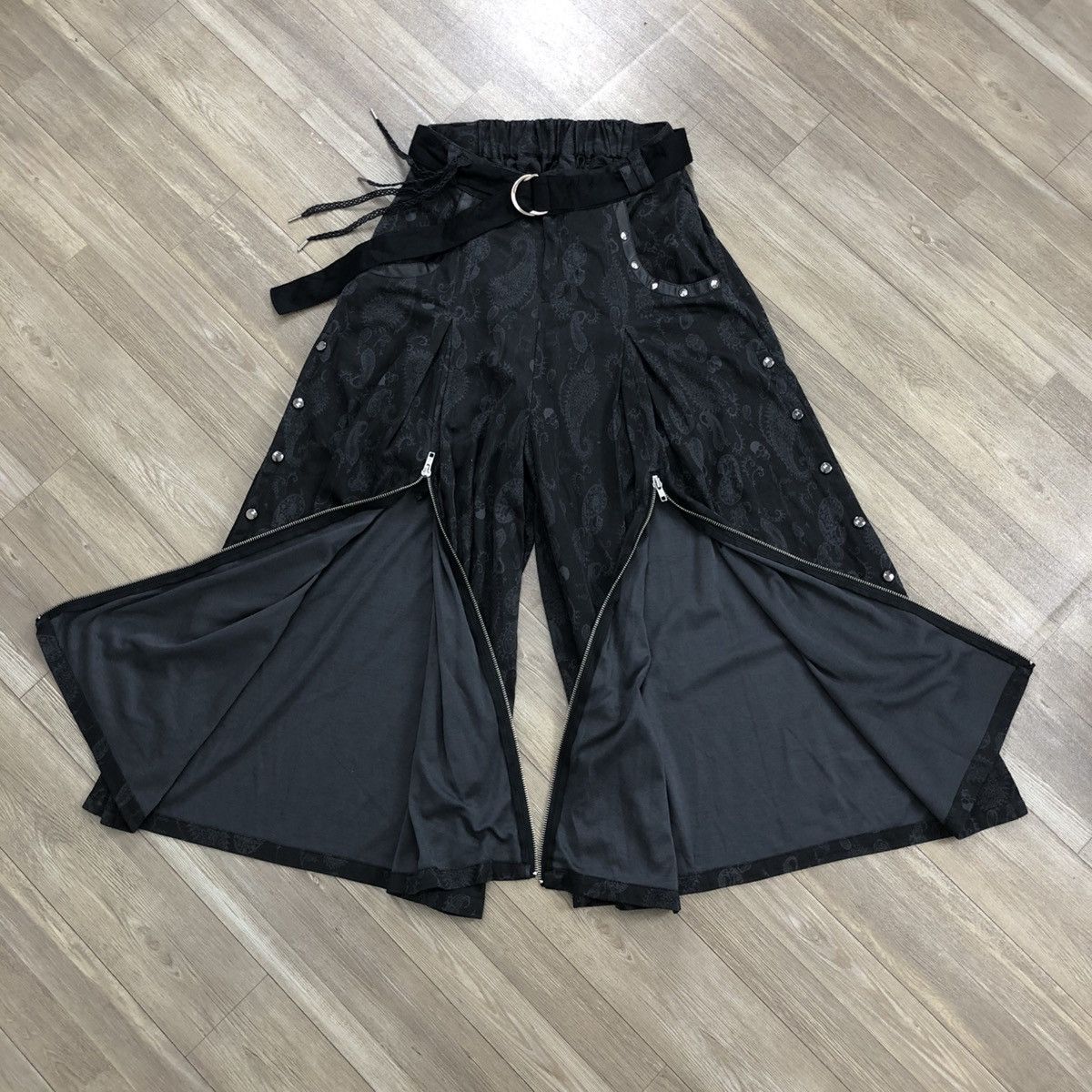 Japanese Brand 2000s Sexpot Revenge Bandana Grunge Punk Bondage Baggy Pants Size US 30 / EU 46 - 2 Thumbnail