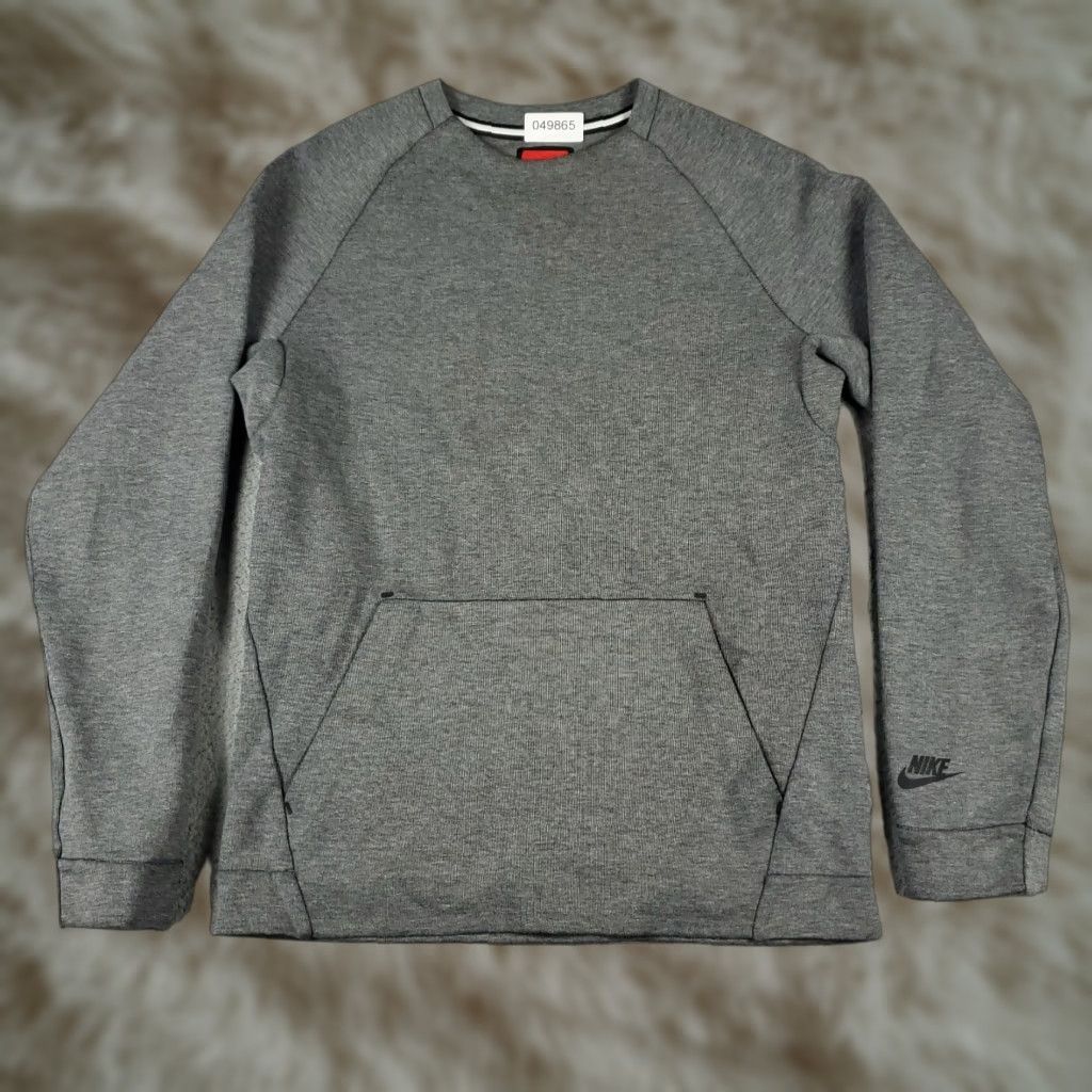 Nike Nike Sweater Mens Size Small Gray Pullover Casual Crew Neck Knit Logo Winter Sports Modern 90s (adjusted within constraints) Size US S / EU 44-46 / 1 - 1 Thumbnail