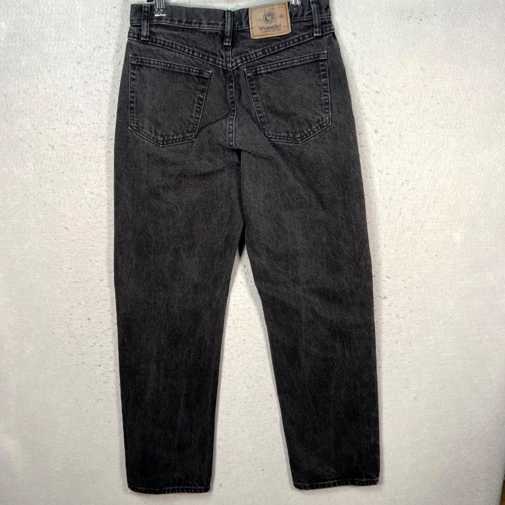 Wrangler VINTAGE Wrangler Mens Size 30 x 32 Black Denim Jeans Relaxed Fit Jeans Mens 30 Black Denim 5-Pocket Wrangler Relaxed Straight Fit Cotton Denim Size US 30 / EU 46 - 2 Thumbnail