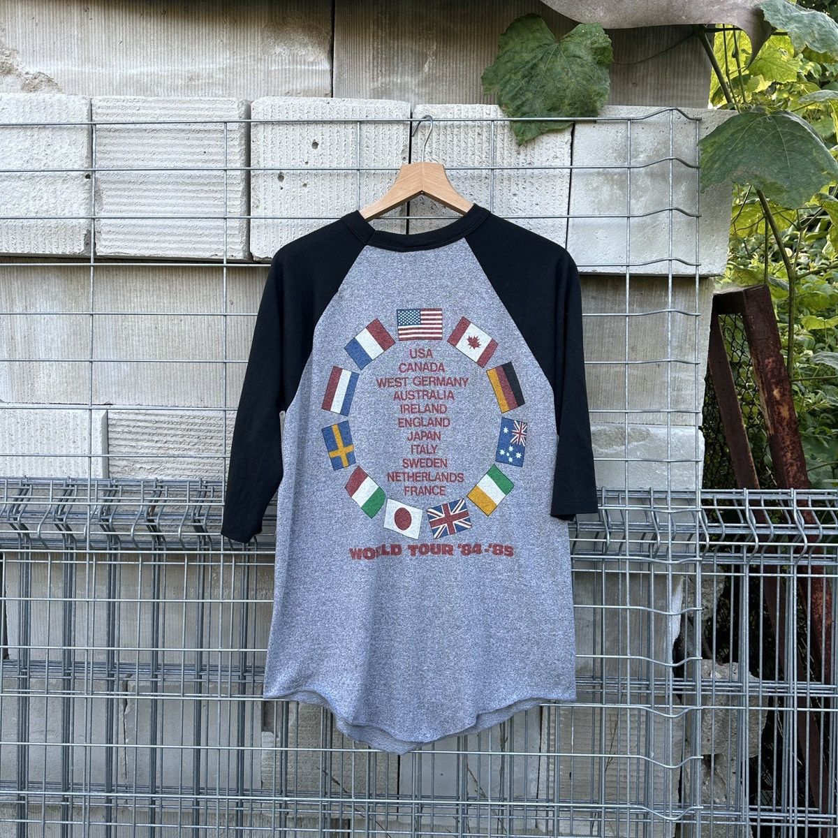 Band Tees Bruce Springsteen 1984 T-Shirt World Tour Rock Band Rare Size US XL / EU 56 / 4 - 8 Thumbnail