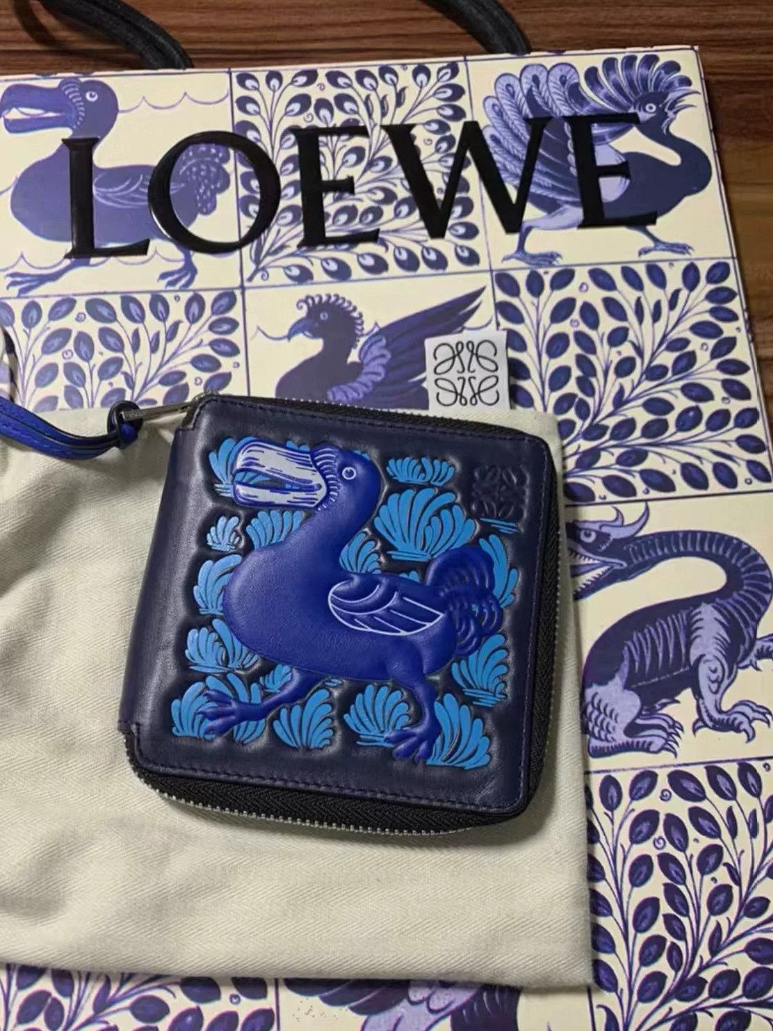 Loewe LOEWE Leather Zipper Wallet with Dodo Bird Size ONE SIZE - 1 Thumbnail