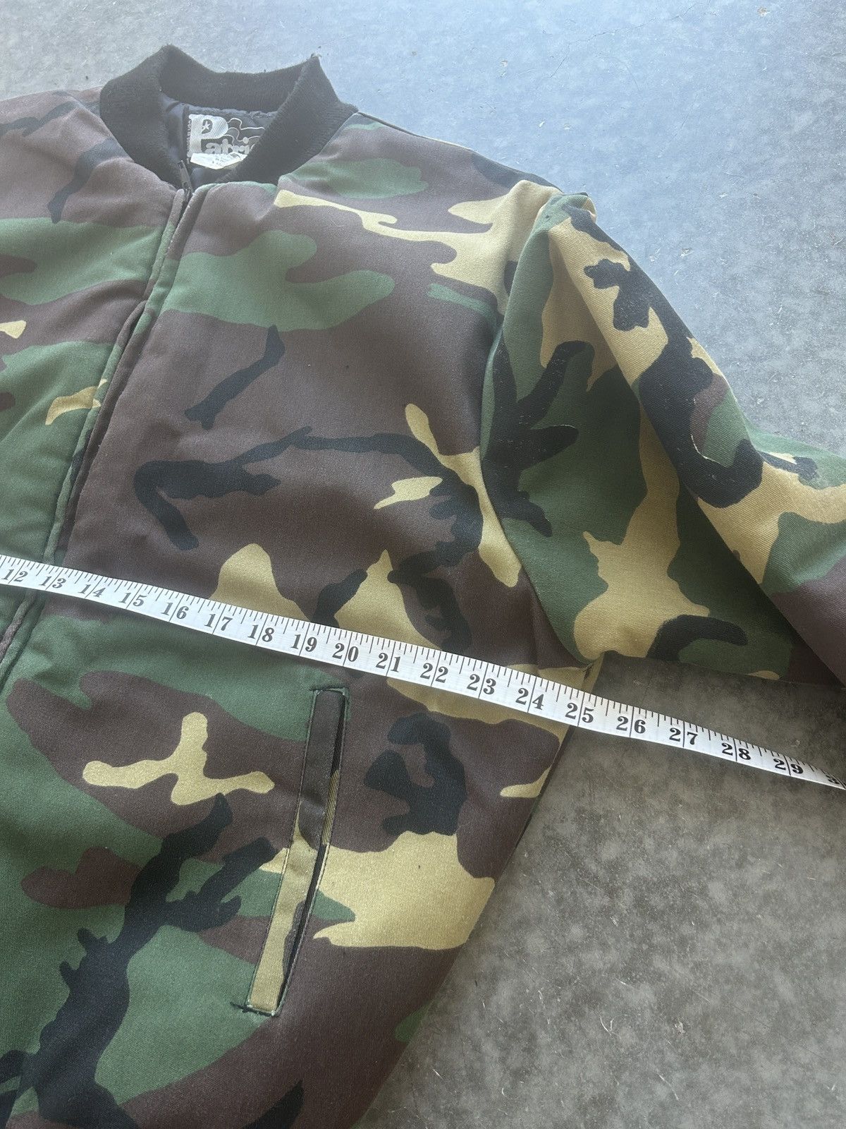 Vintage Vintage 90s Camo Bomber Jacket Size US L / EU 52-54 / 3 - 6 Thumbnail