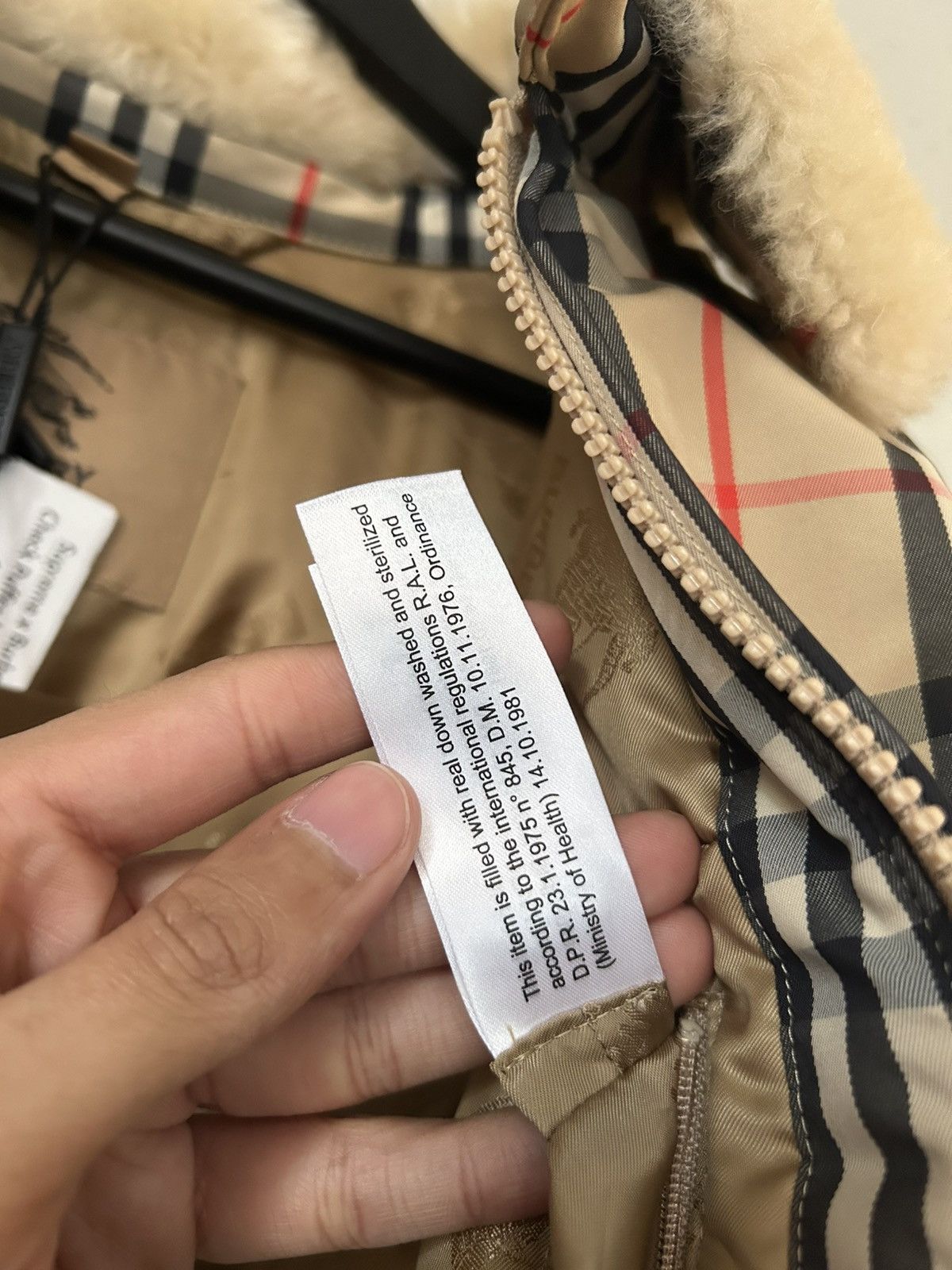 Burberry × Supreme NEW SUPREME x BURBERRY FUR PUFFER DOWN JACKET Size US XL / EU 56 / 4 - 11 Thumbnail
