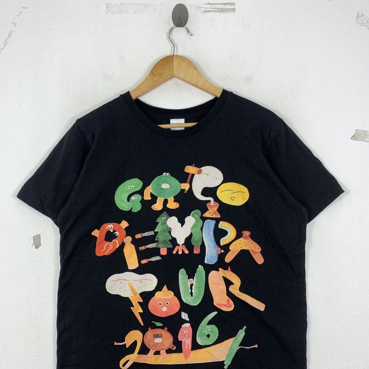 Japanese Brand GO GO DEMPA Tour 2016 Japanese Concert Band Tshirt Size US XL / EU 56 / 4 - 3 Thumbnail