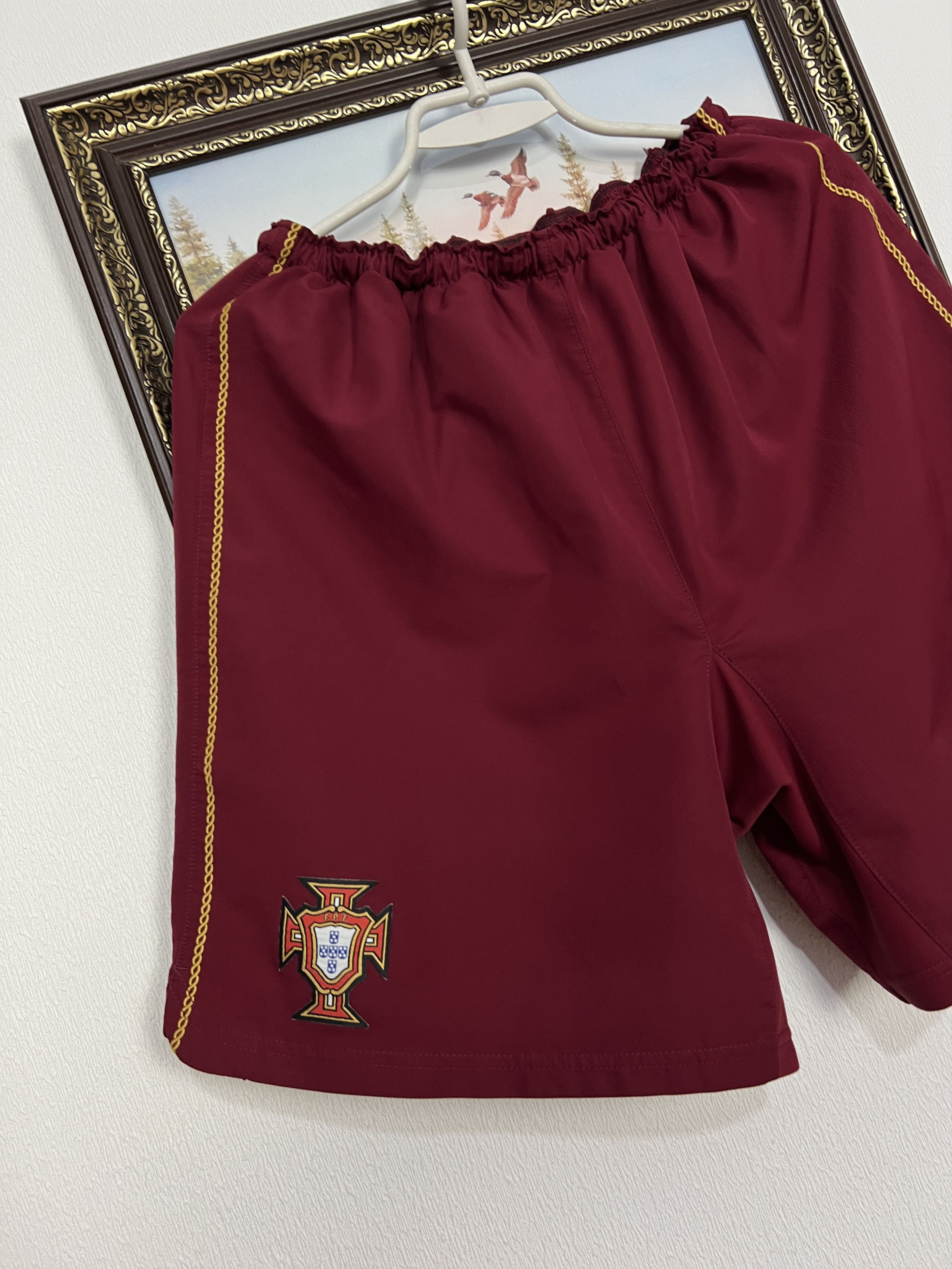 Nike Vintage Portugal Football Shorts Soccer National Team Rare Size US 32 / EU 48 - 3 Thumbnail