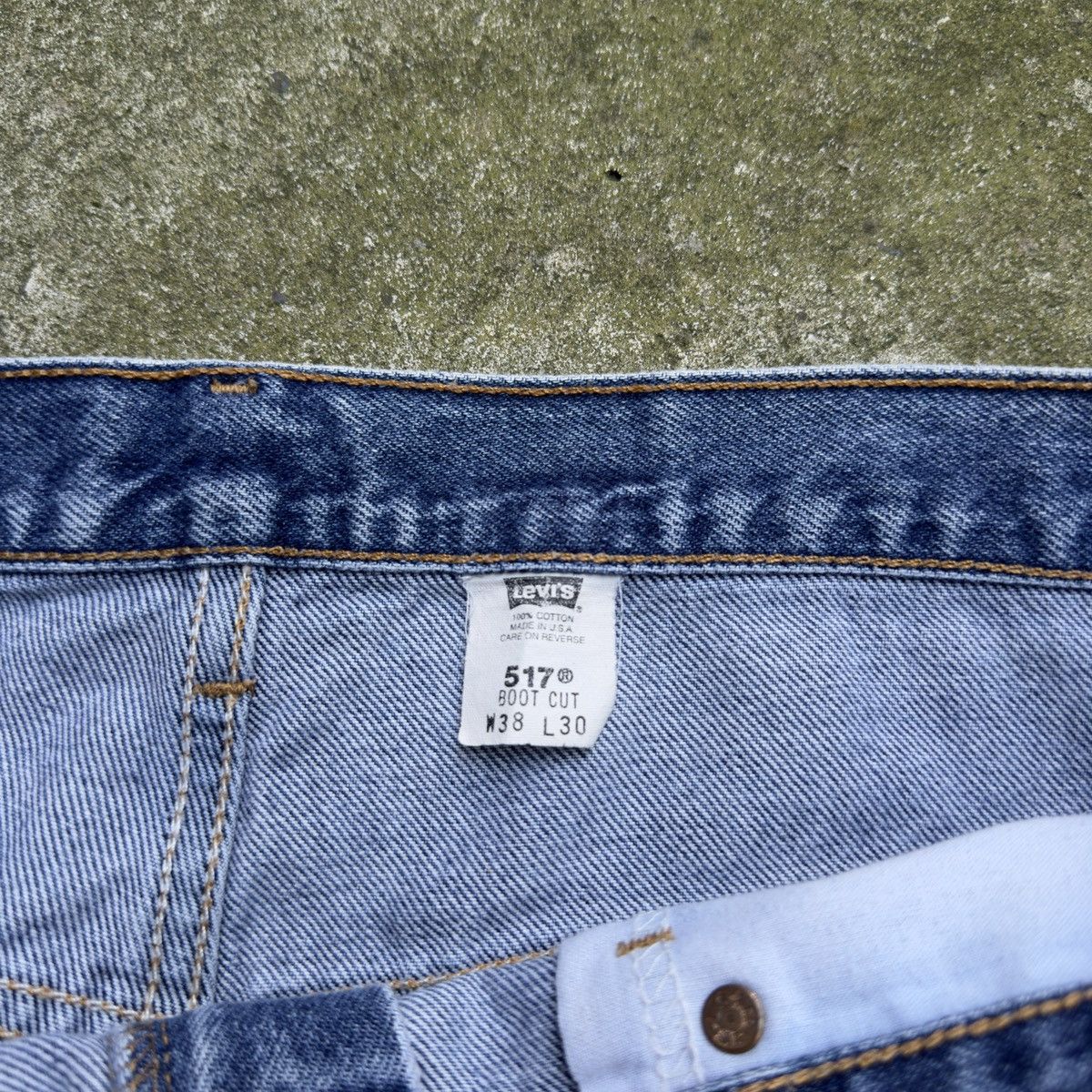 Levi's VINTAGE 90s LEVI'S 517 BOOT CUT FADED DENIM JEANS Size US 38 / EU 54 - 5 Thumbnail