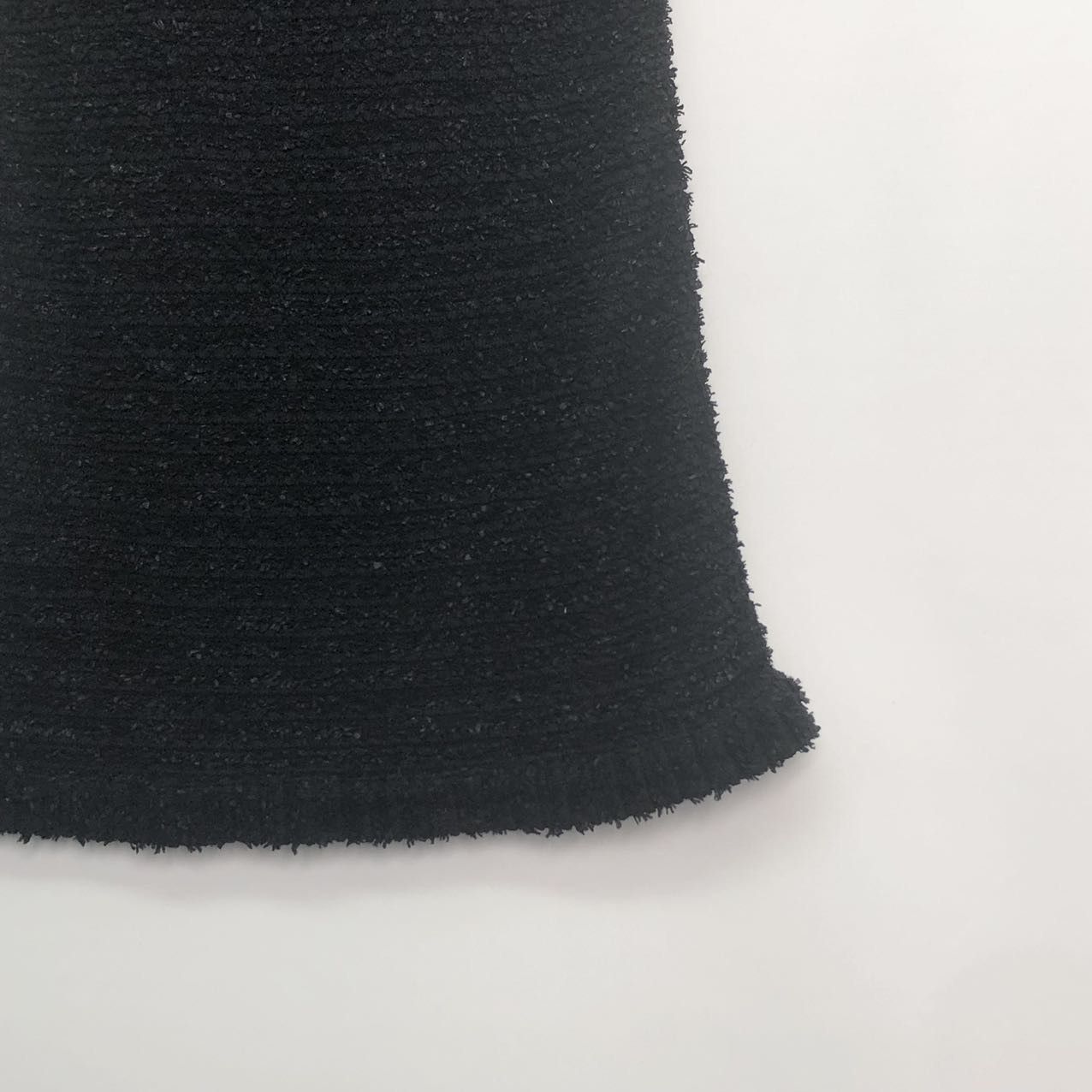 Chanel Chanel Raw Edge Elegant Slim-fit Sleeveless Dress K26WX Size XS / US 0-2 / IT 36-38 - 4 Thumbnail