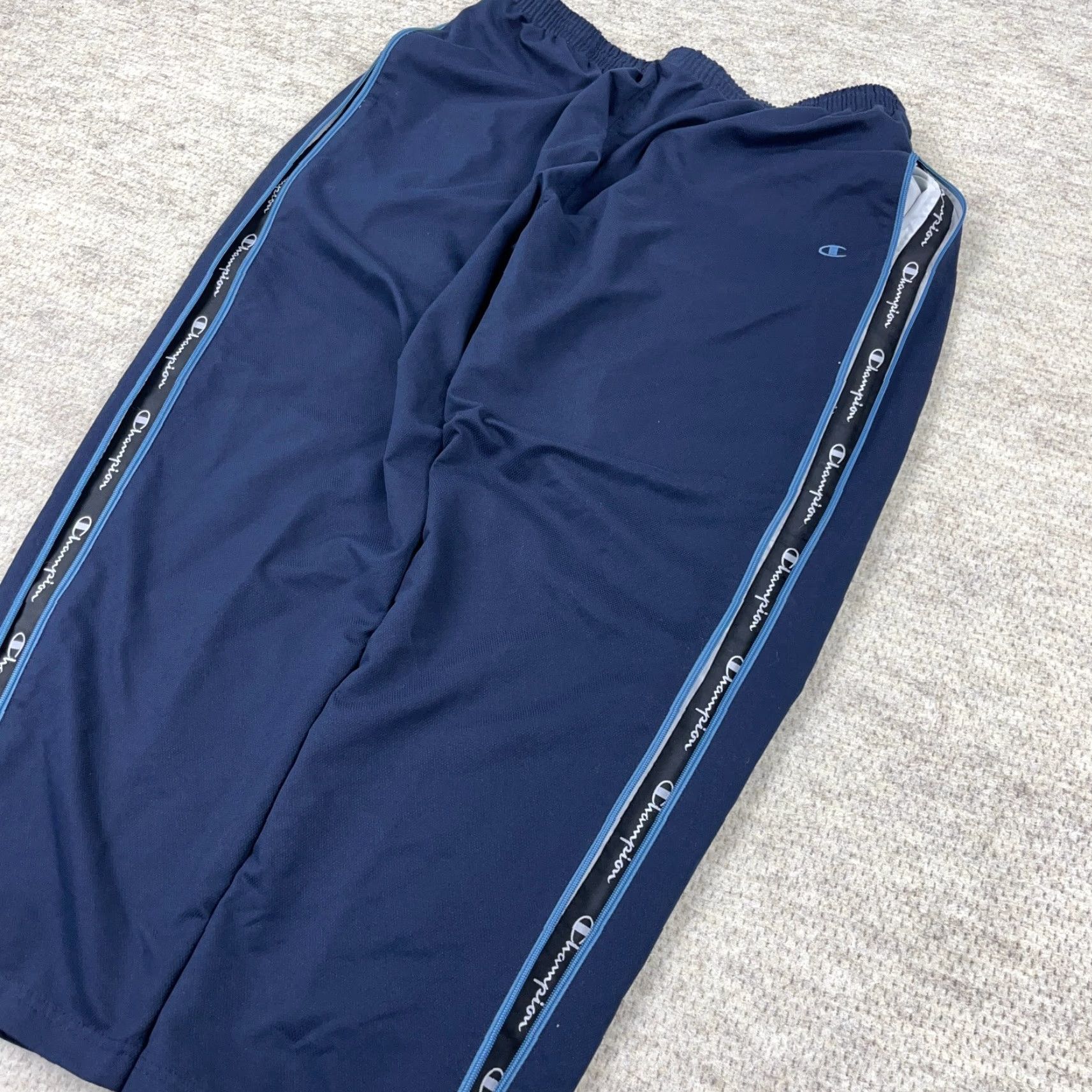 Champion Vintage Champion Pants Men XL Blue Windbreakers Track Suit Baggy Joggers Size 46R - 5 Thumbnail