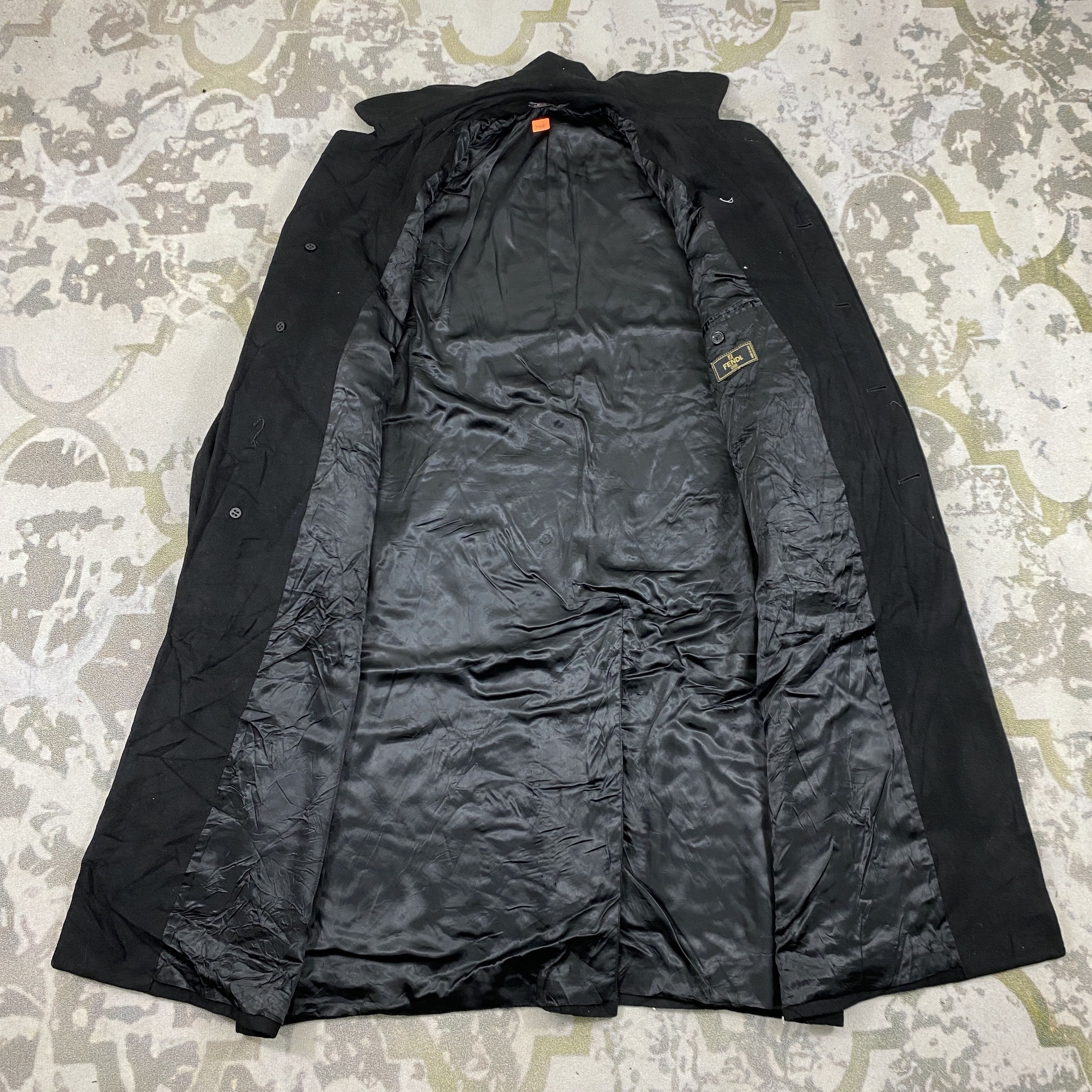 Fendi FENDI WOOL LONG COAT MADE IN ITALY - J446 Size US L / EU 52-54 / 3 - 7 Thumbnail