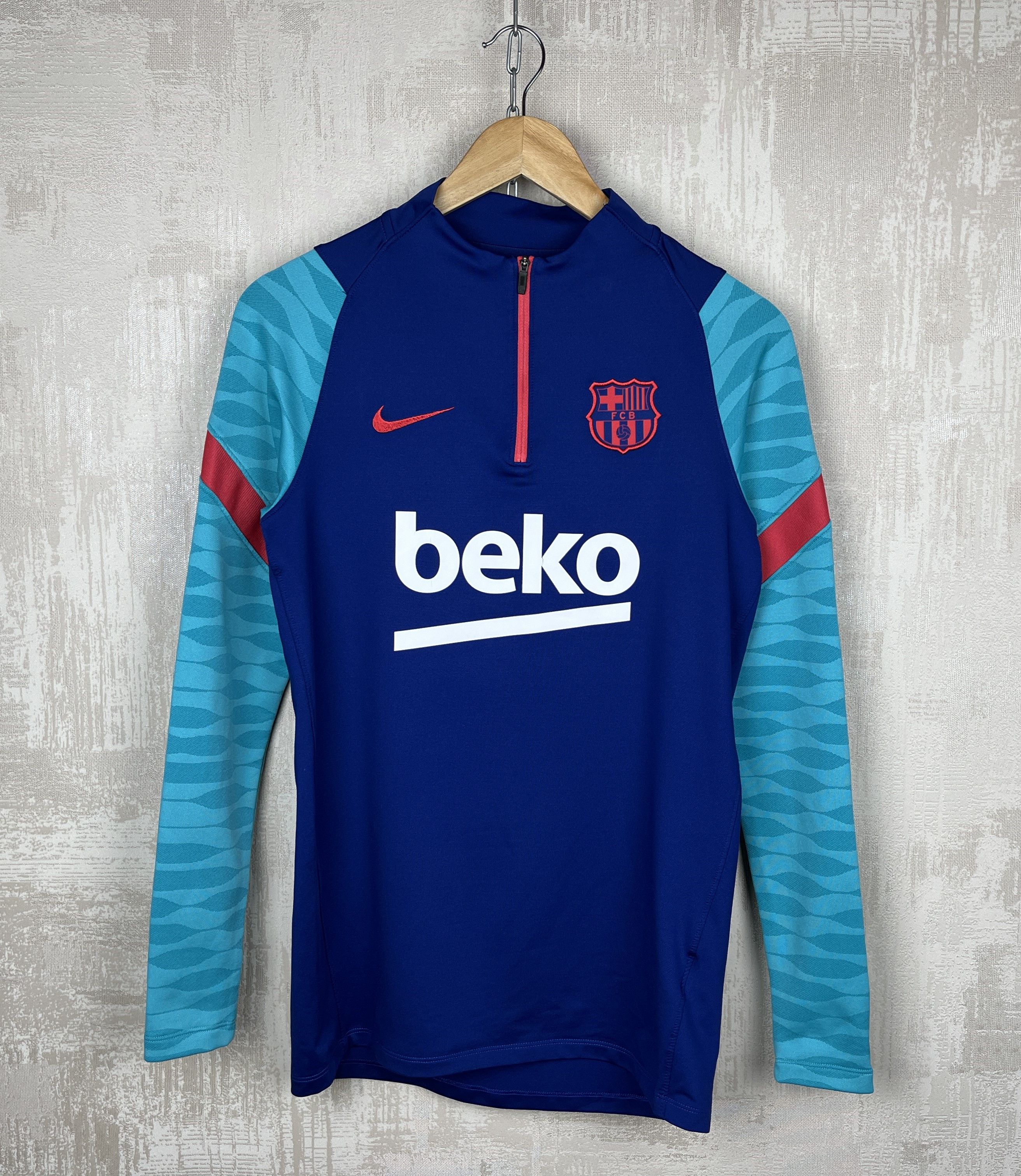 Nike Nike Dri-Fit FC Barcelona Strike Drill 2020/21 Training Top Size US S / EU 44-46 / 1 - 2 Thumbnail