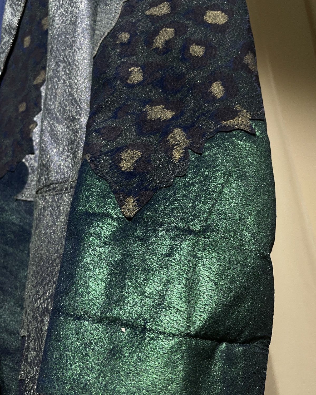 Roberto Cavalli 80-90s roberto cavalli -Handpainted Leather Patchwork Jacket Size US L / EU 52-54 / 3 - 4 Thumbnail