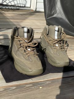 Yeezy desert boot hot sale season 7 cinder