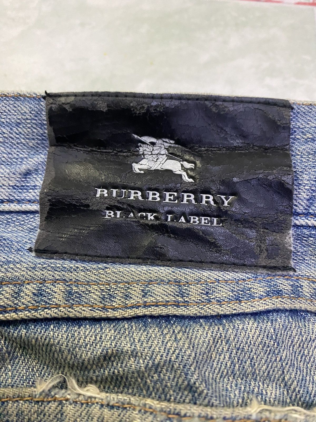 Burberry × If Six Was Nine Burberry Black Label Distressed Denim Size US 32 / EU 48 - 13 Thumbnail