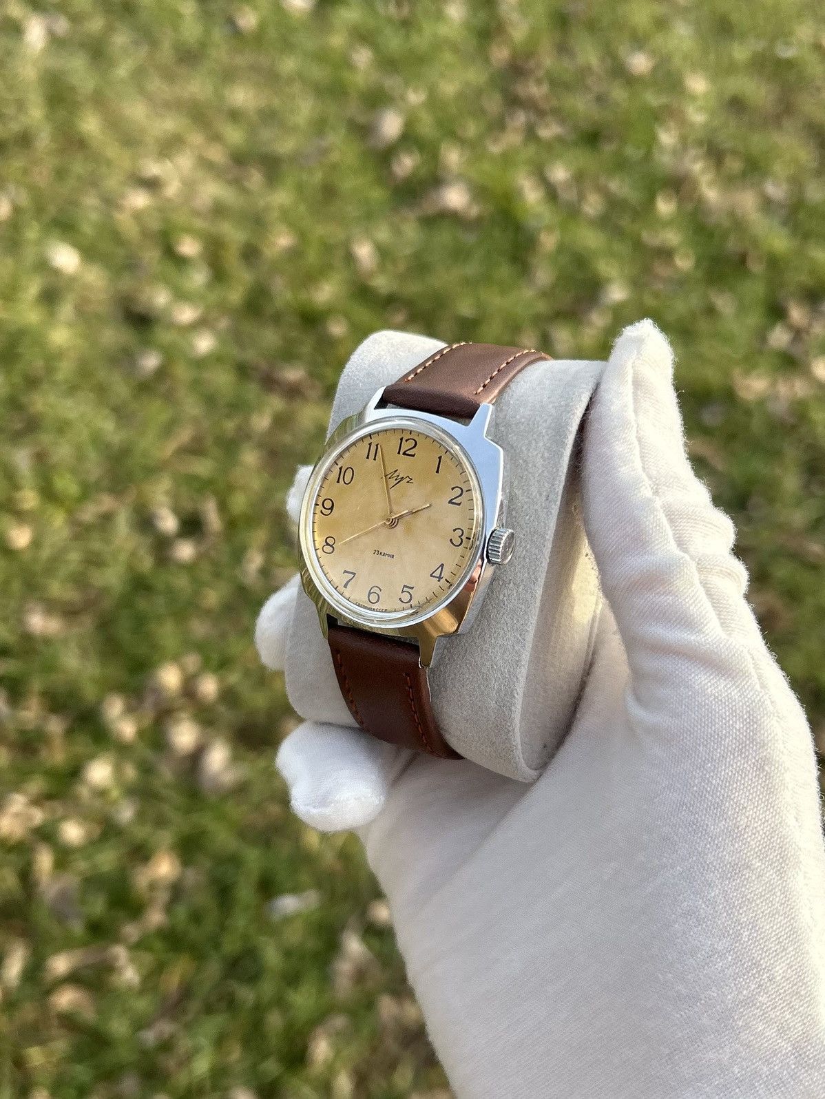 Vintage Vintage Watch Luch Soviet USSR Mechanical Retro 1980s Size ONE SIZE - 4 Thumbnail