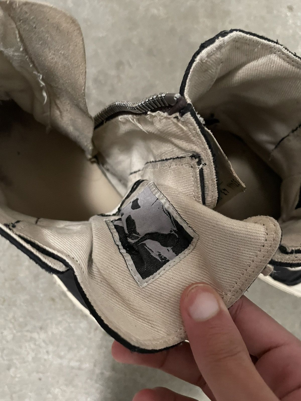 Rick Owens 1/1 nettspend autographed rick owen ramones in the world Size US 10 / EU 43 - 5 Thumbnail