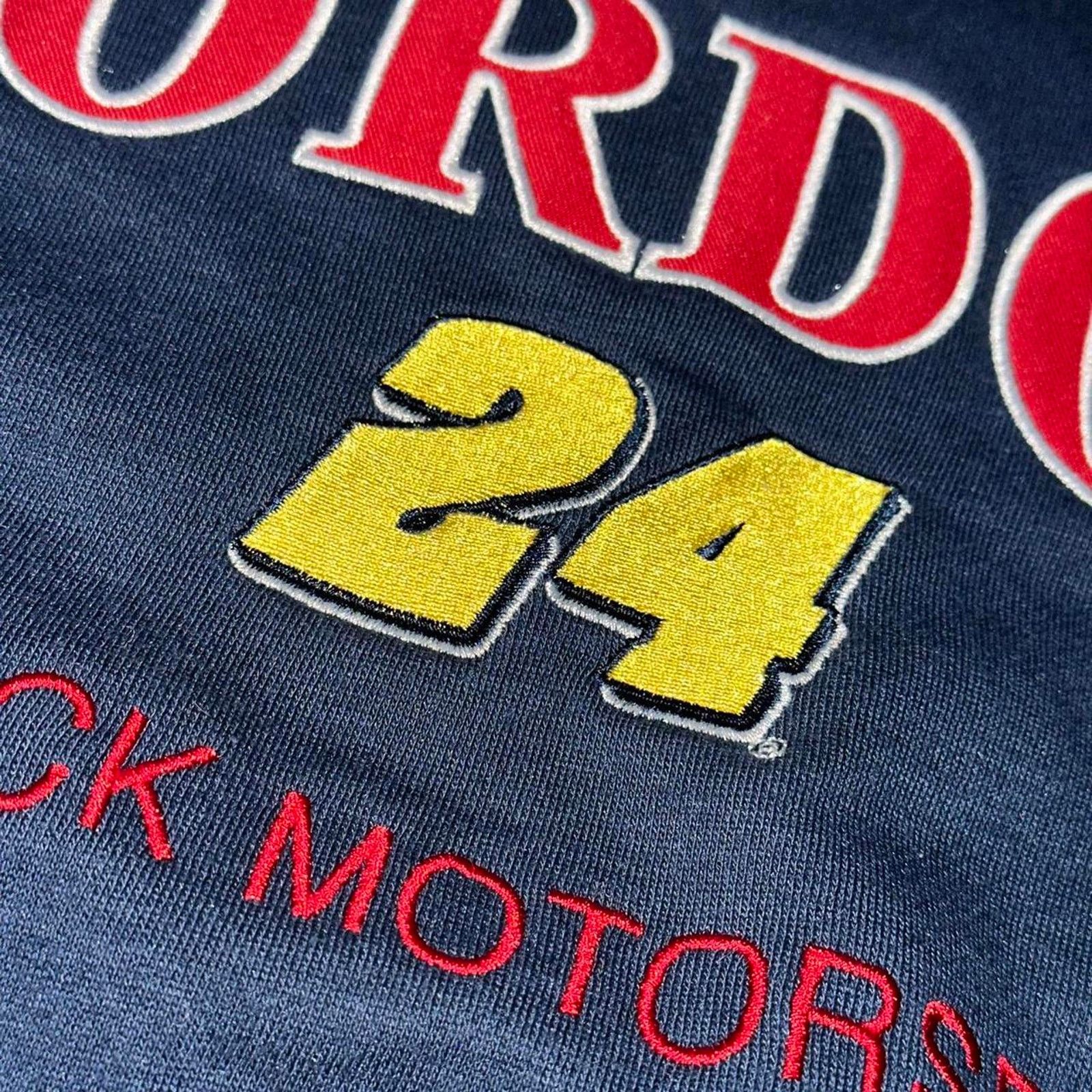 Chase Authentics × NASCAR Vintage Chase Authentics Jeff Gordon 24 NASCAR Crewneck sz M Size US M / EU 48-50 / 2 - 8 Thumbnail