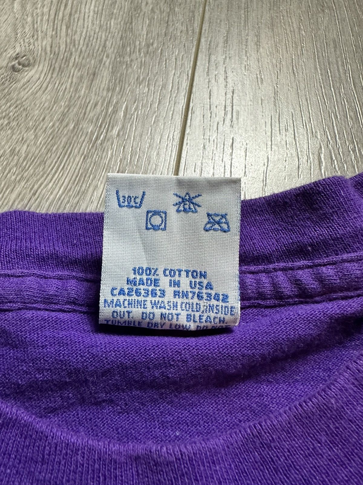 NBA × Salem Sportswear × Vintage Vintage Charlotte Hornets 90s T-Shirt Size US L / EU 52-54 / 3 - 7 Thumbnail
