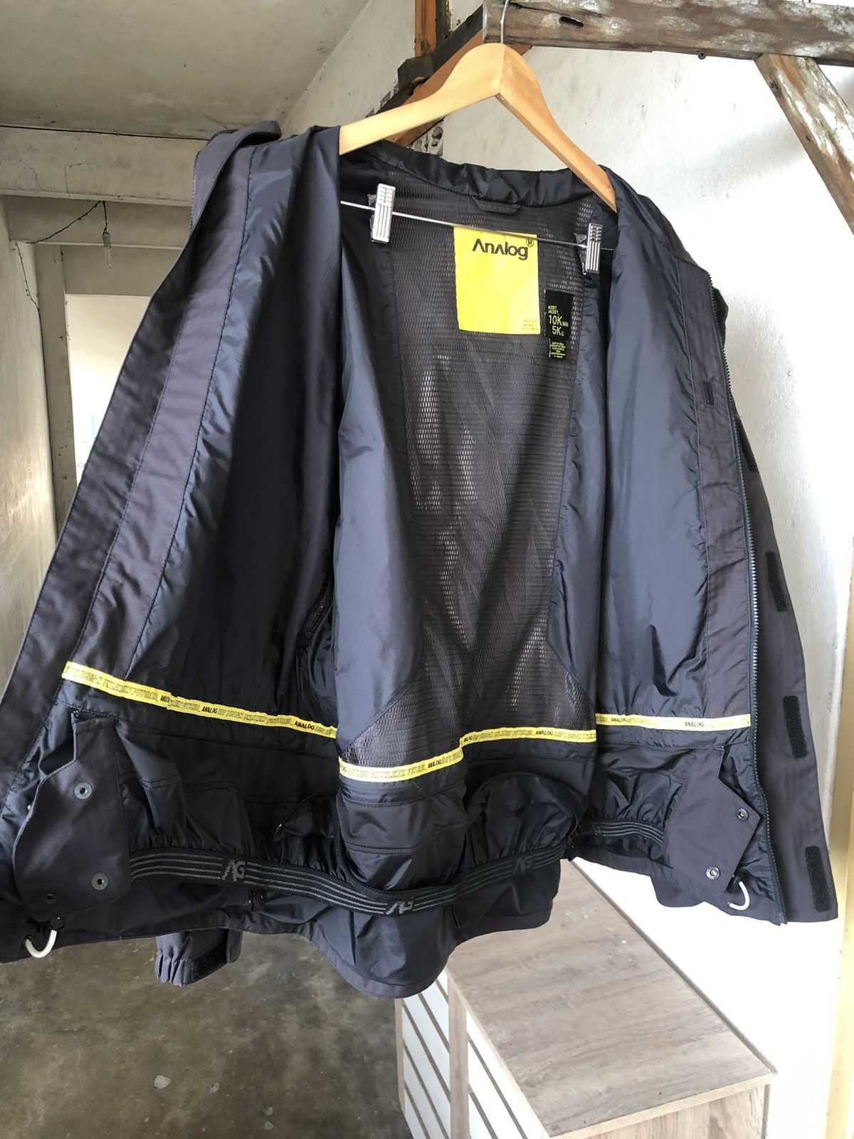 Analog Rare❗️Analog 10k MM Waterproof Gorpcore Jacket Hoodie Size US M / EU 48-50 / 2 - 18 Thumbnail