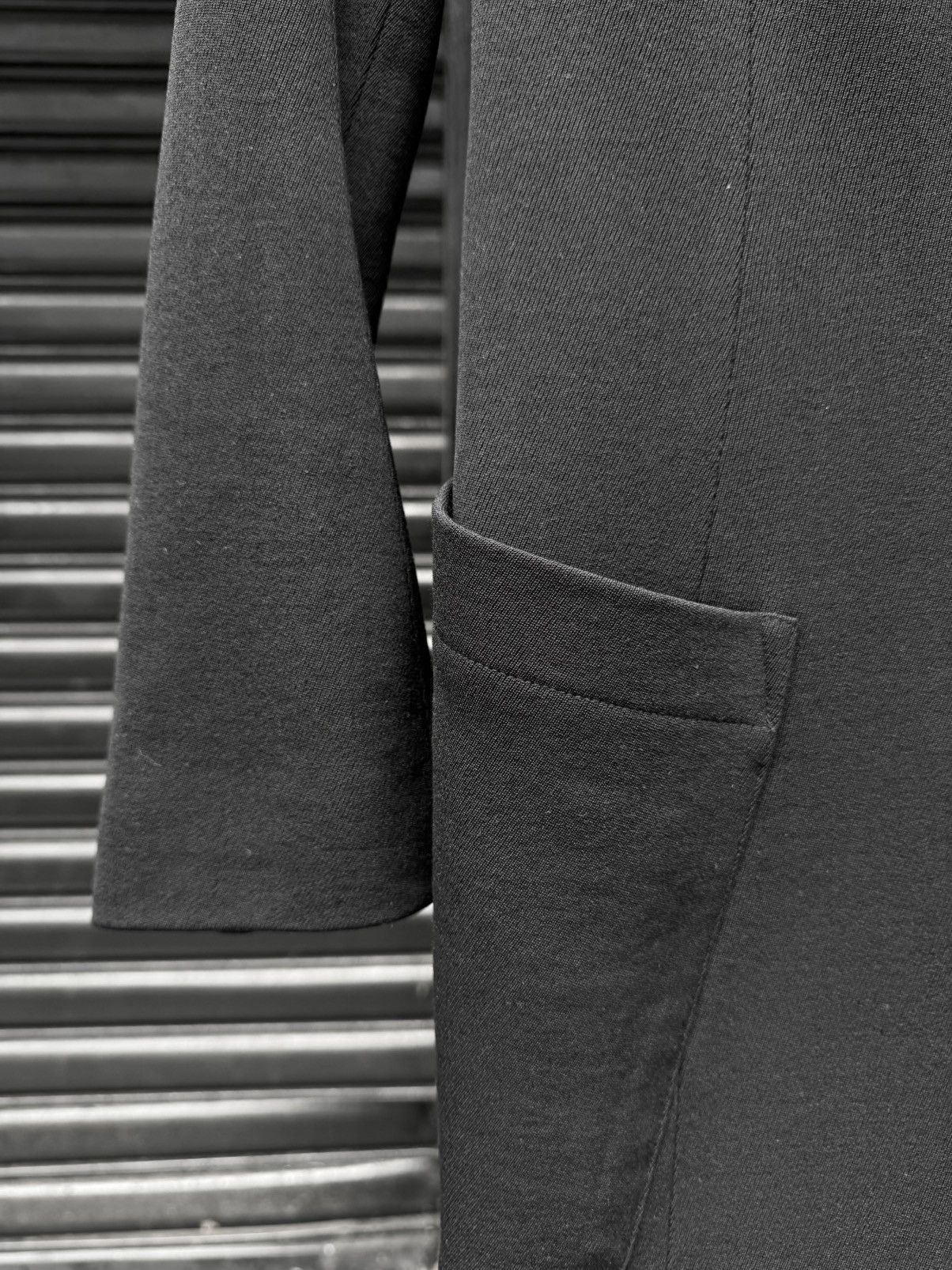 Ann Demeulemeester Ann Demeulemeester AW93 Floor Length Peak Lapel Coat Size XS / US 0-2 / IT 36-38 - 5 Thumbnail