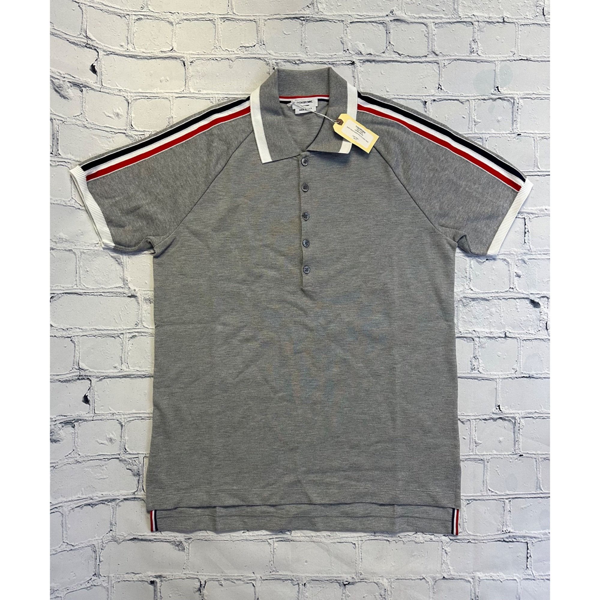 image of Thom Browne New York Short Raglan Sleeve Polo In Classic Piq in Light Grey, Men's (Size Medium)