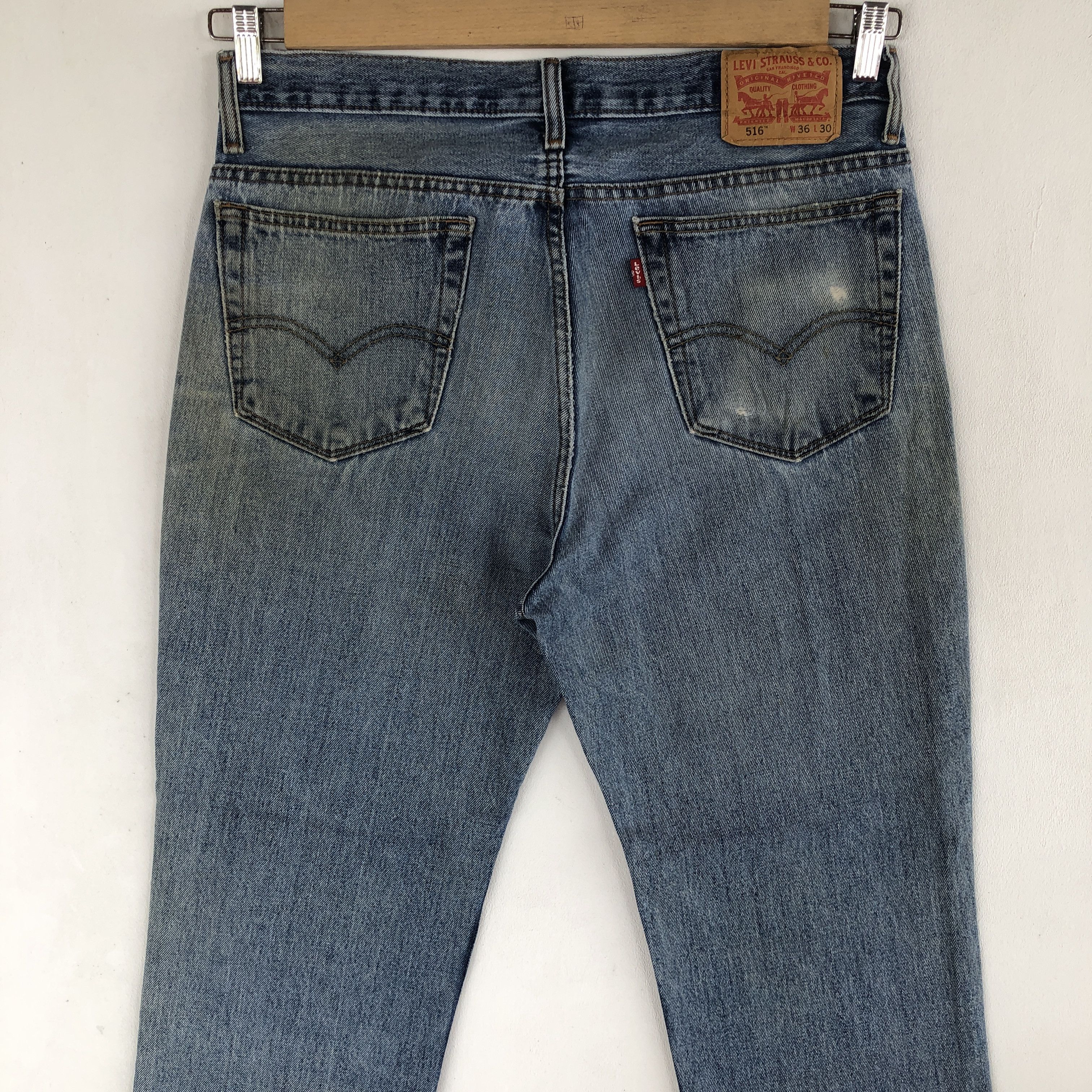Levi's Vintage Levis Light Wash Jeans Levi's 516 Denim Pants Size US 32 / EU 48 - 4 Thumbnail