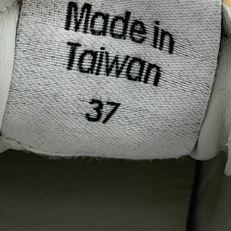 Maison Margiela Maison Margiela White leather lace-up casual flat board sh Size US 6.5 / IT 36.5 - 6 Thumbnail