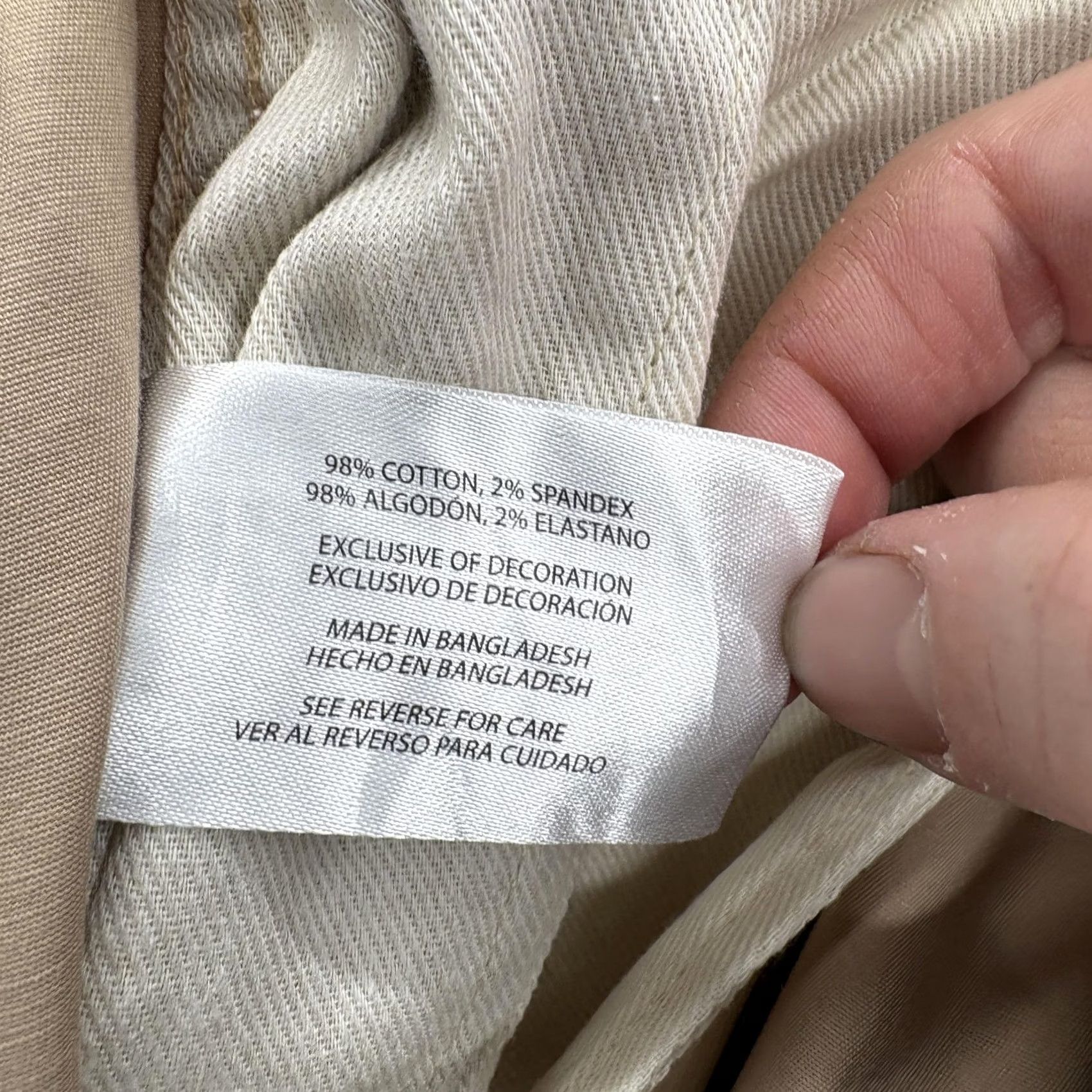 Gap Gap Shorts Mens XL Beige Pull On Chino Elastic Waist Stretch 7" Summer Casual Size US 36 / EU 52 - 5 Thumbnail