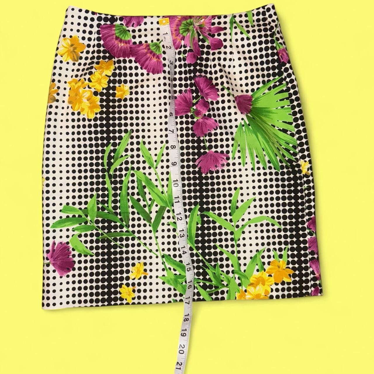 Versace Jeans Couture 2000s Versace Jeans Floral Mini Skirt Size 26" / US 2 / IT 38 - 6 Thumbnail