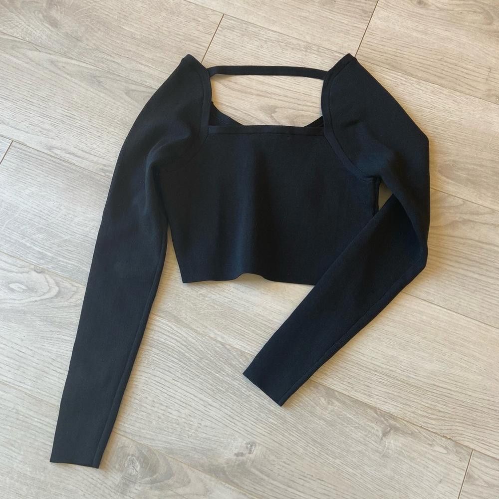 Designer Stylish Black Cropped Long Sleeve Top Size M / US 6-8 / IT 42-44 - 4 Thumbnail