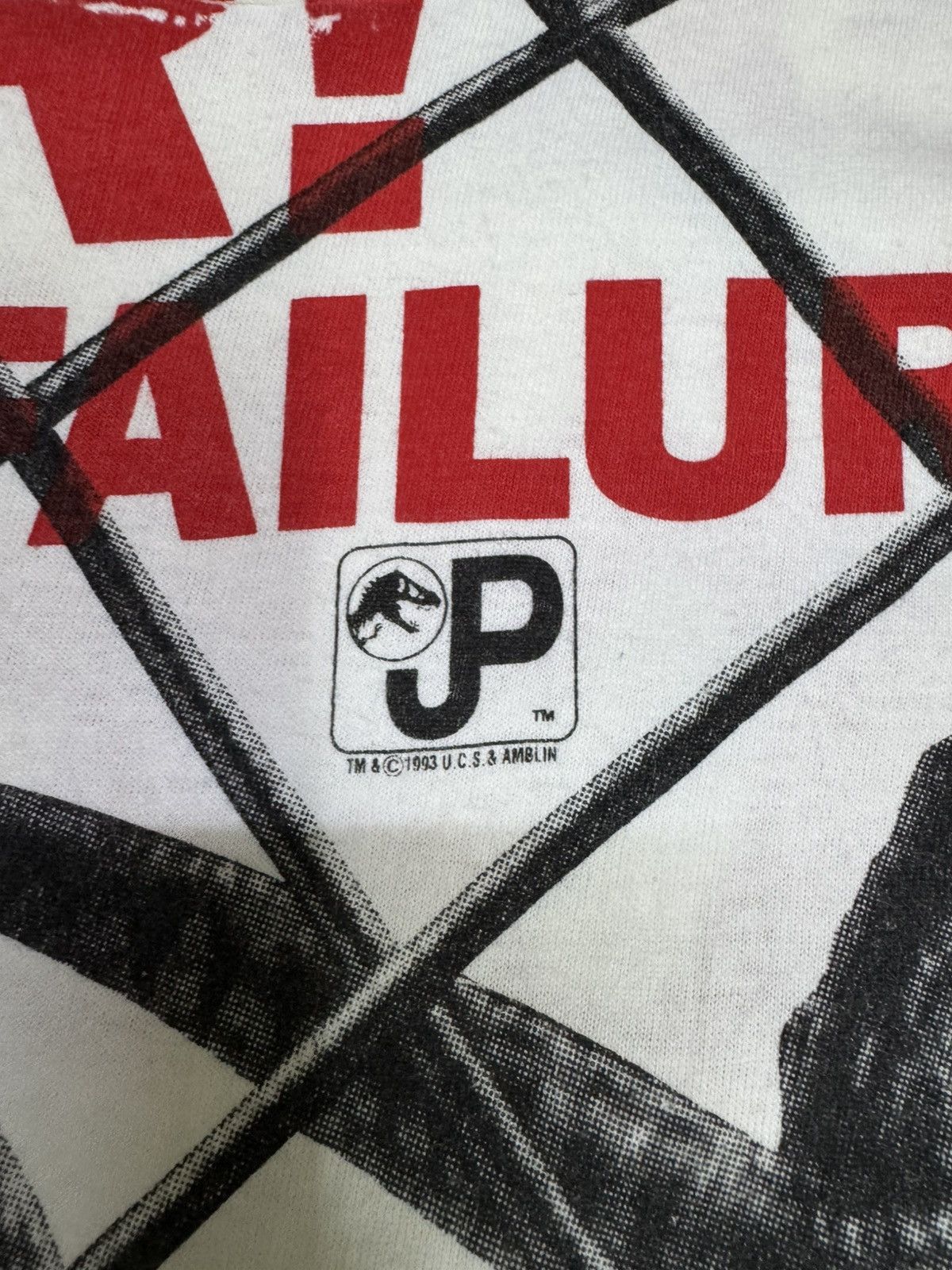 Vintage vintage 1993 Jurassic Park all-over print movie T-shirt Size US L / EU 52-54 / 3 - 5 Thumbnail