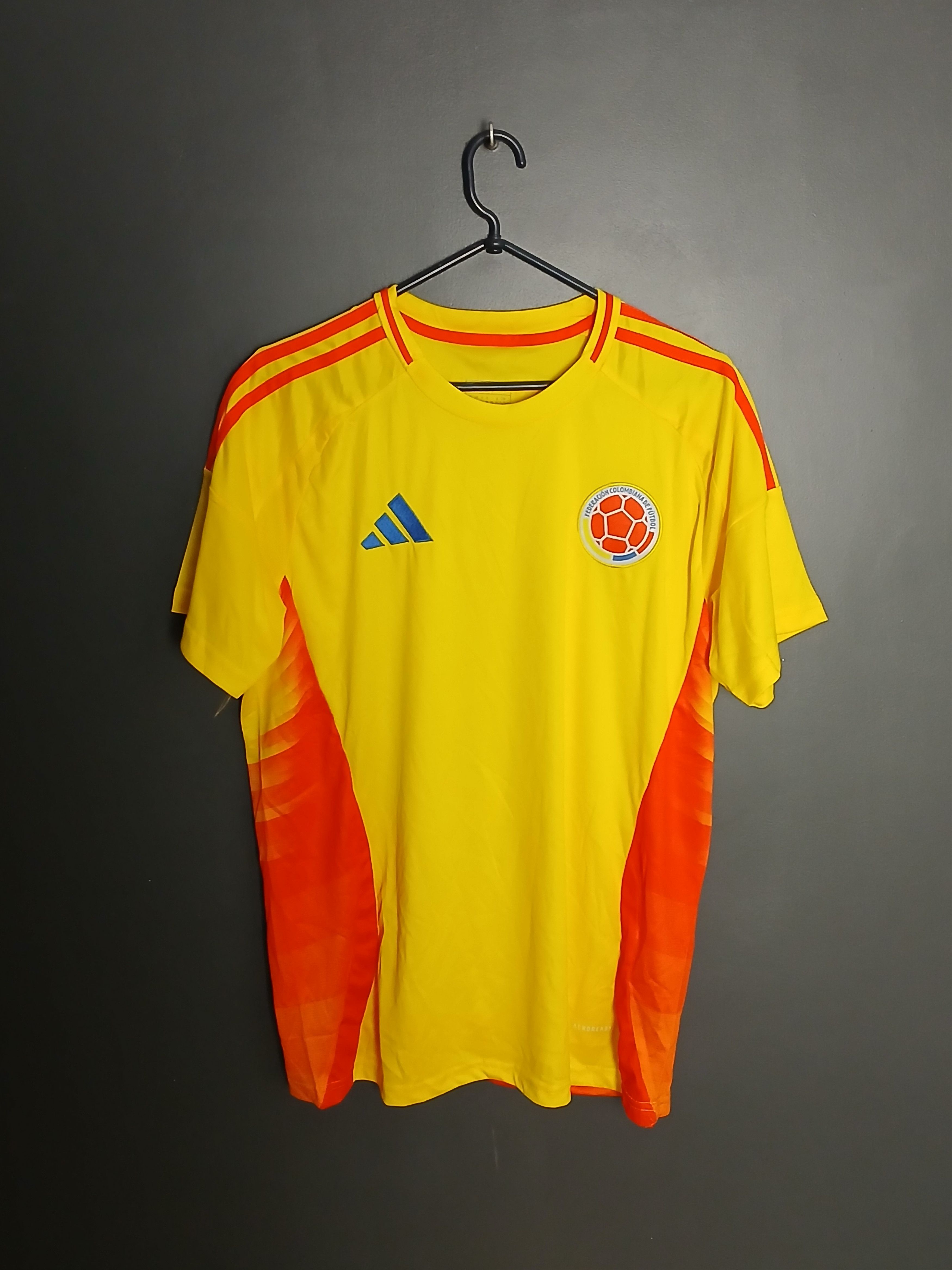 Other Colombia 24/25 Home Luis Diaz Football Jersey T-Shirt Size US XL / EU 56 / 4 - 2 Thumbnail