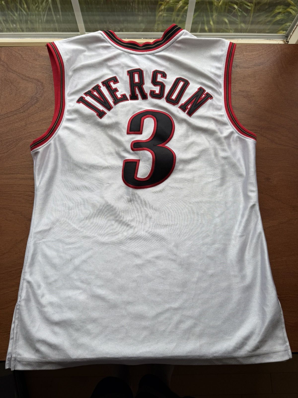 Mitchell & Ness Mitchell & Ness 76ers Allen Iverson 2001 Authentic Jersey Size US M / EU 48-50 / 2 - 5 Thumbnail