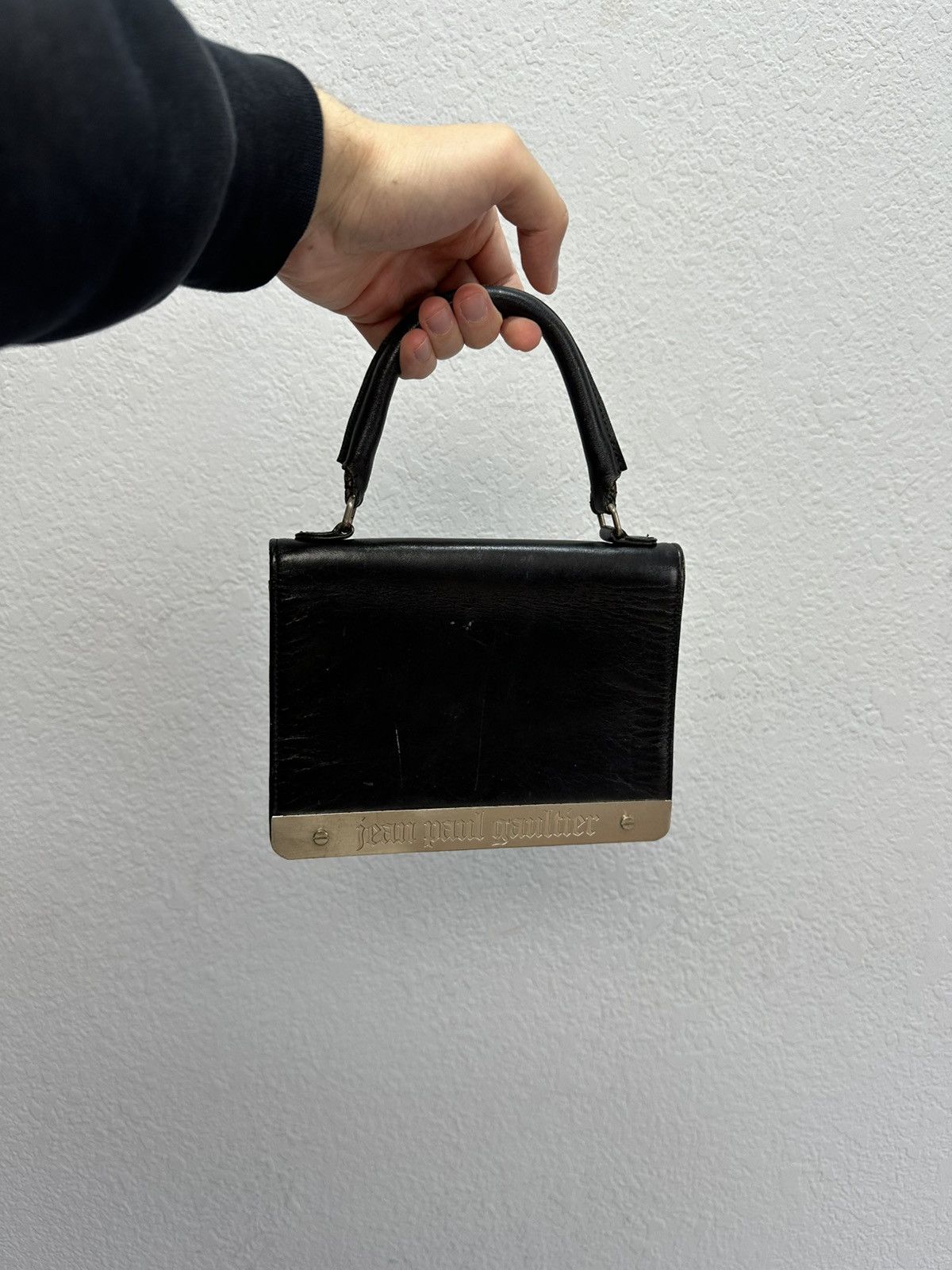 If Six Was Nine VINTAGE JEAN PAUL GAULTIER LEATHER BAG METAL PLATE LOGO Size ONE SIZE - 6 Thumbnail