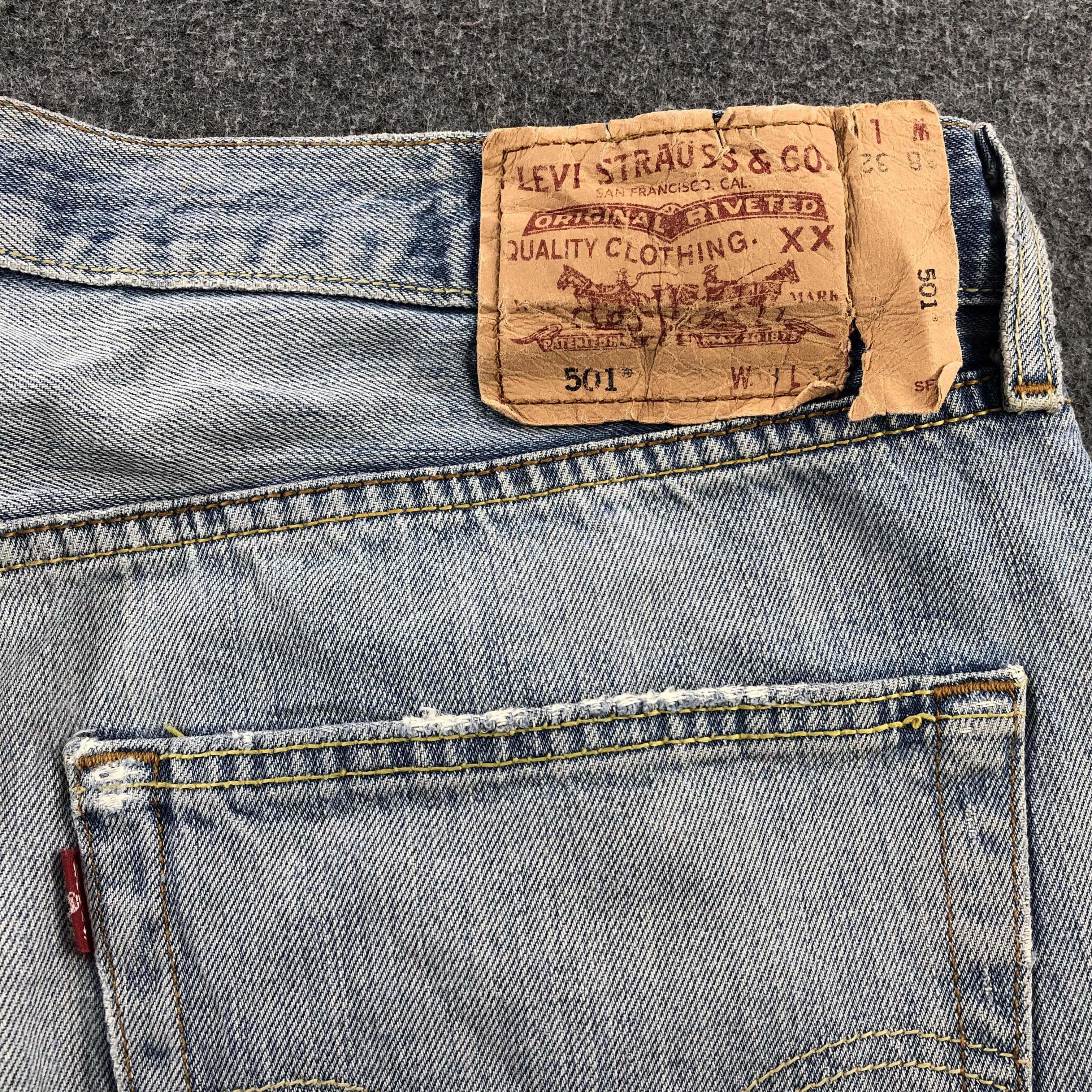 Levi's Vintage Light Wash Levis 501 Jeans-JM1563 Size US 39 - 6 Thumbnail