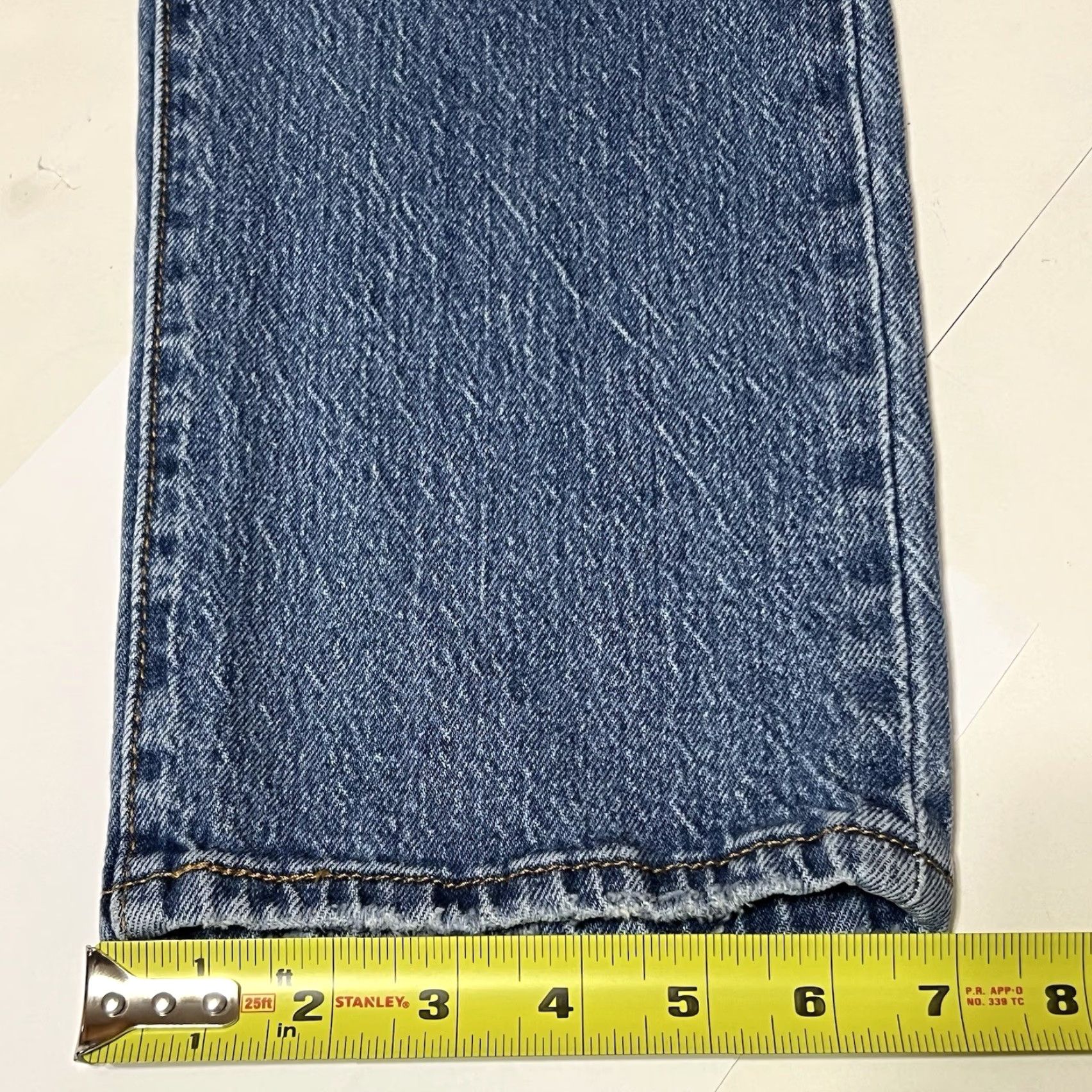 Levi's VINTAGE Levis 501 Jeans Womens 28x29 Blue Straight Button Fly Denim Casual Classic USA Womens Size 28" / US 6 / IT 42 - 7 Thumbnail