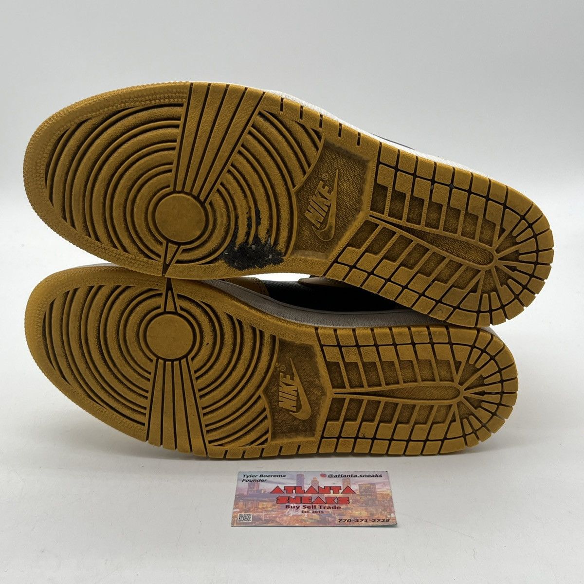 Nike Air Jordan 1 High pollen Size US 10.5 / EU 43-44 - 7 Thumbnail