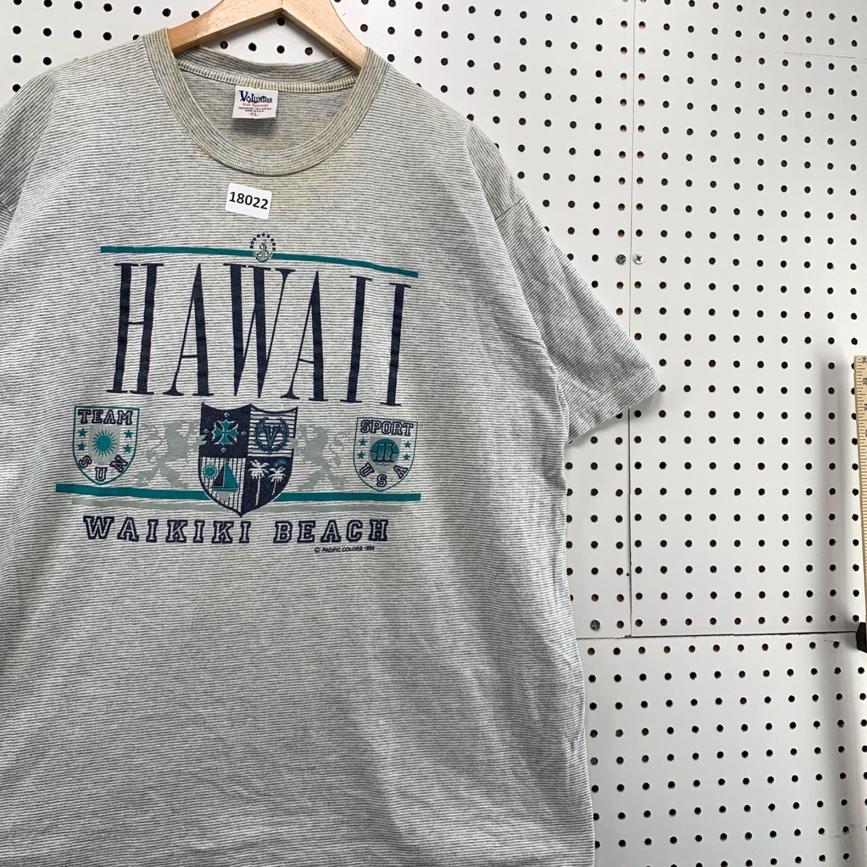 Vintage Vintage Hawaii Single Stitch Shirt Gray Mini Striped Waikiki Beach XL 23X30 USA Size US XL / EU 56 / 4 - 4 Thumbnail
