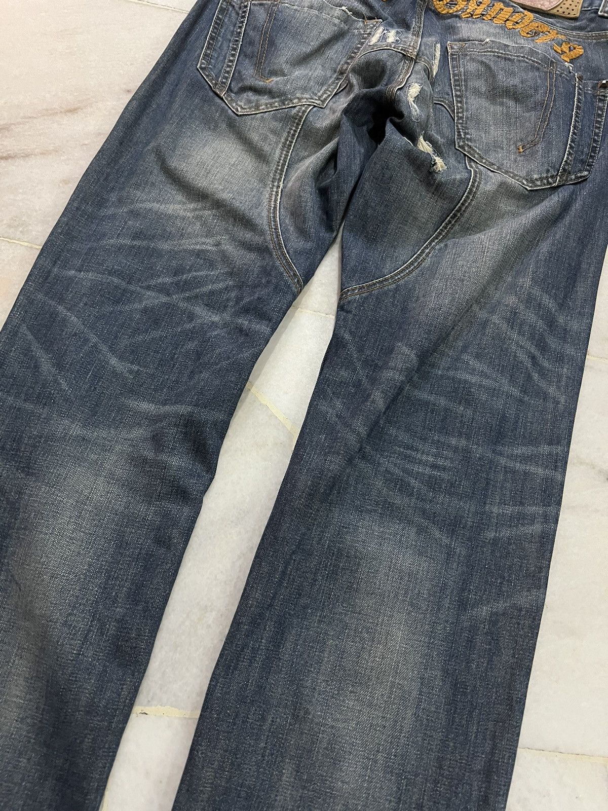 If Six Was Nine × Japanese Brand JAPANESE BRAND YAKUZA GANGSTER DISTRESSED JEANS VERY RARE Size US 32 / EU 48 - 8 Thumbnail