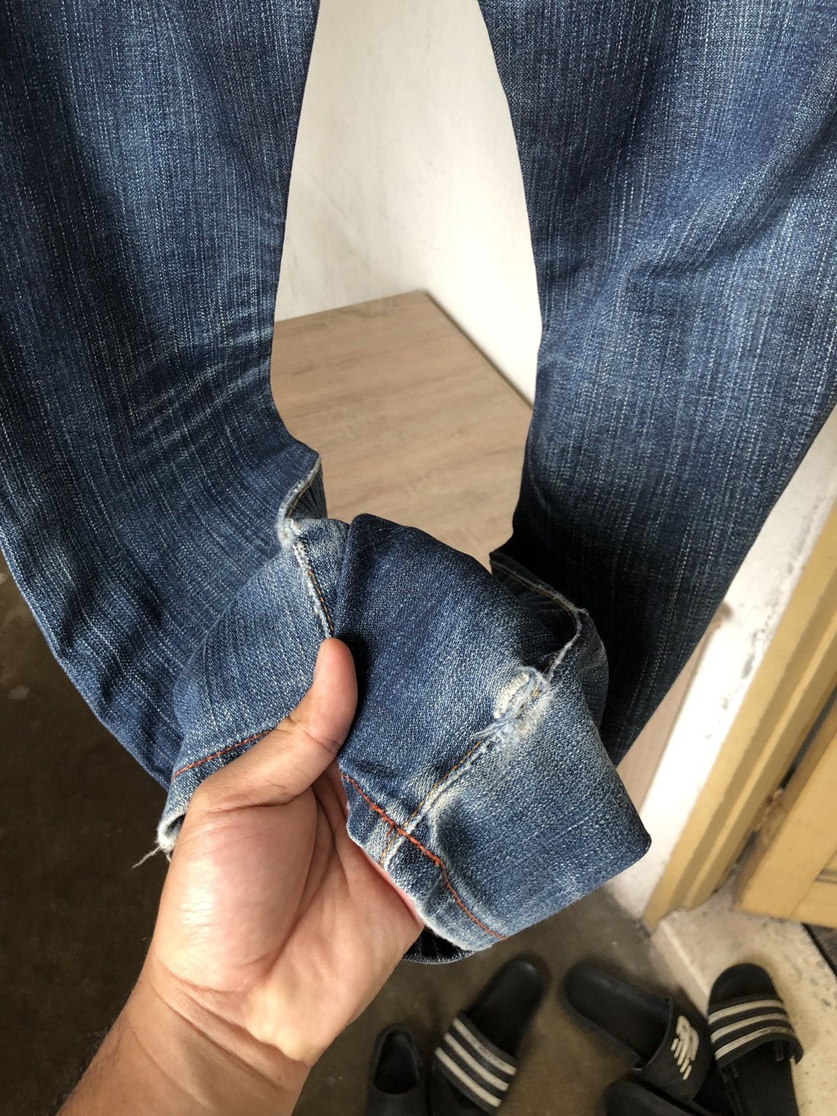 Levi's Vintage Levis 505 Flare Straight Cut Distressed Jeans Size US 34 / EU 50 - 15 Thumbnail