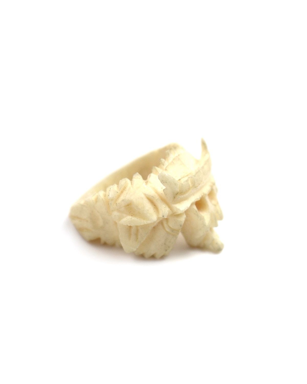 If Six Was Nine 1990S HAND-CARVED FISH BONE SKULL RING Size ONE SIZE - 4 Thumbnail