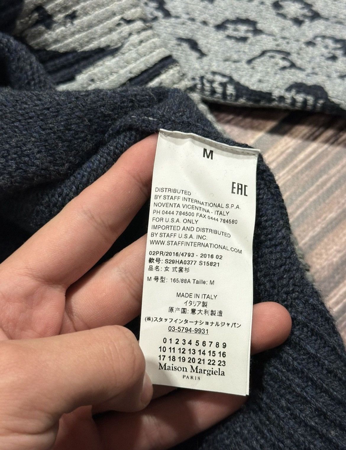 John Galliano × Maison Margiela Maison Margiela FW2016 Artisanal Painted Beaded Zip Sweater Size US M / EU 48-50 / 2 - 5 Thumbnail