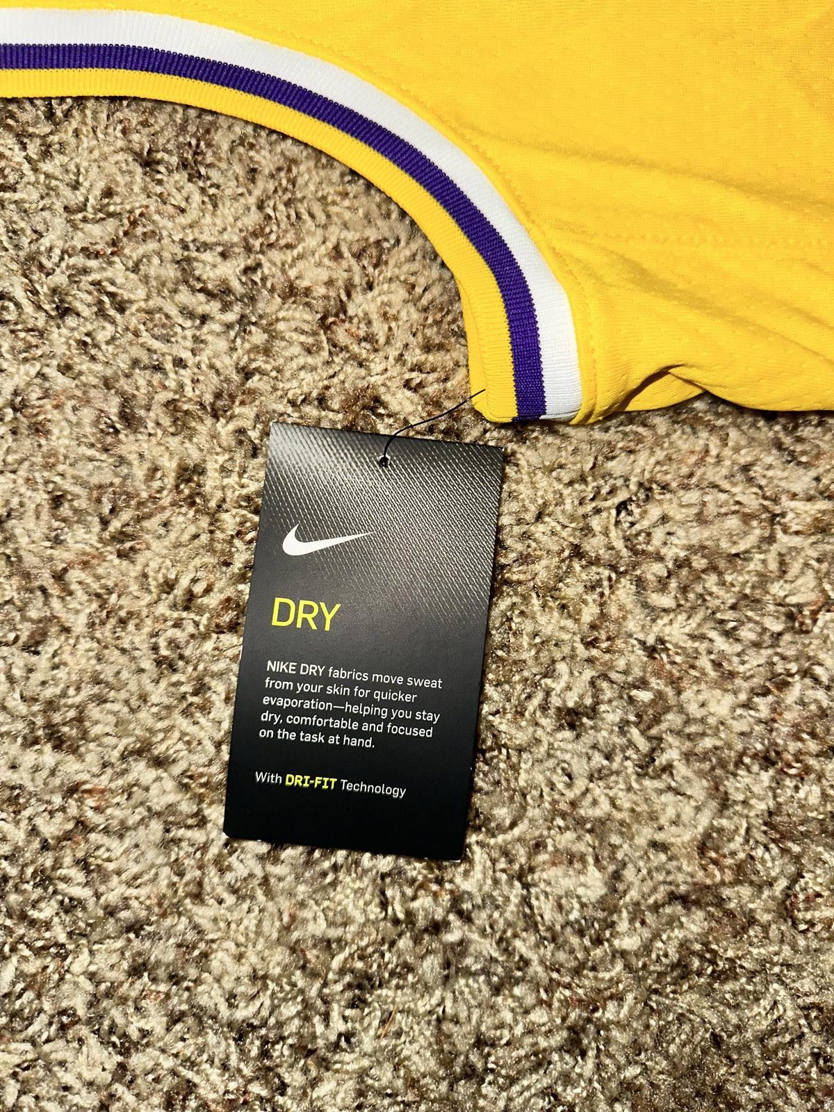 Nike Nike Men’s NBA Los Angeles Lakers Icon Edition Kobe Bryant Swingman Jersey Size US M / EU 48-50 / 2 - 5 Thumbnail