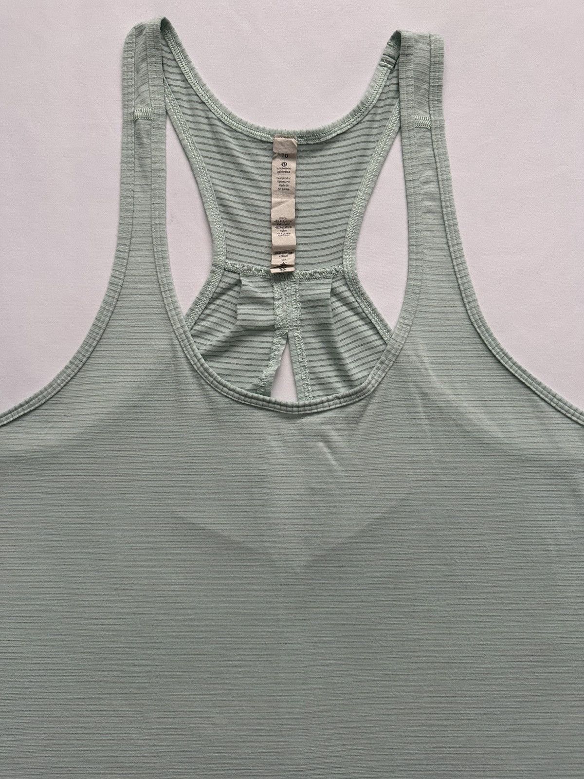 Other Lululemon Women’s Athletic Workout Tank Top Size M / US 6-8 / IT 42-44 - 3 Thumbnail