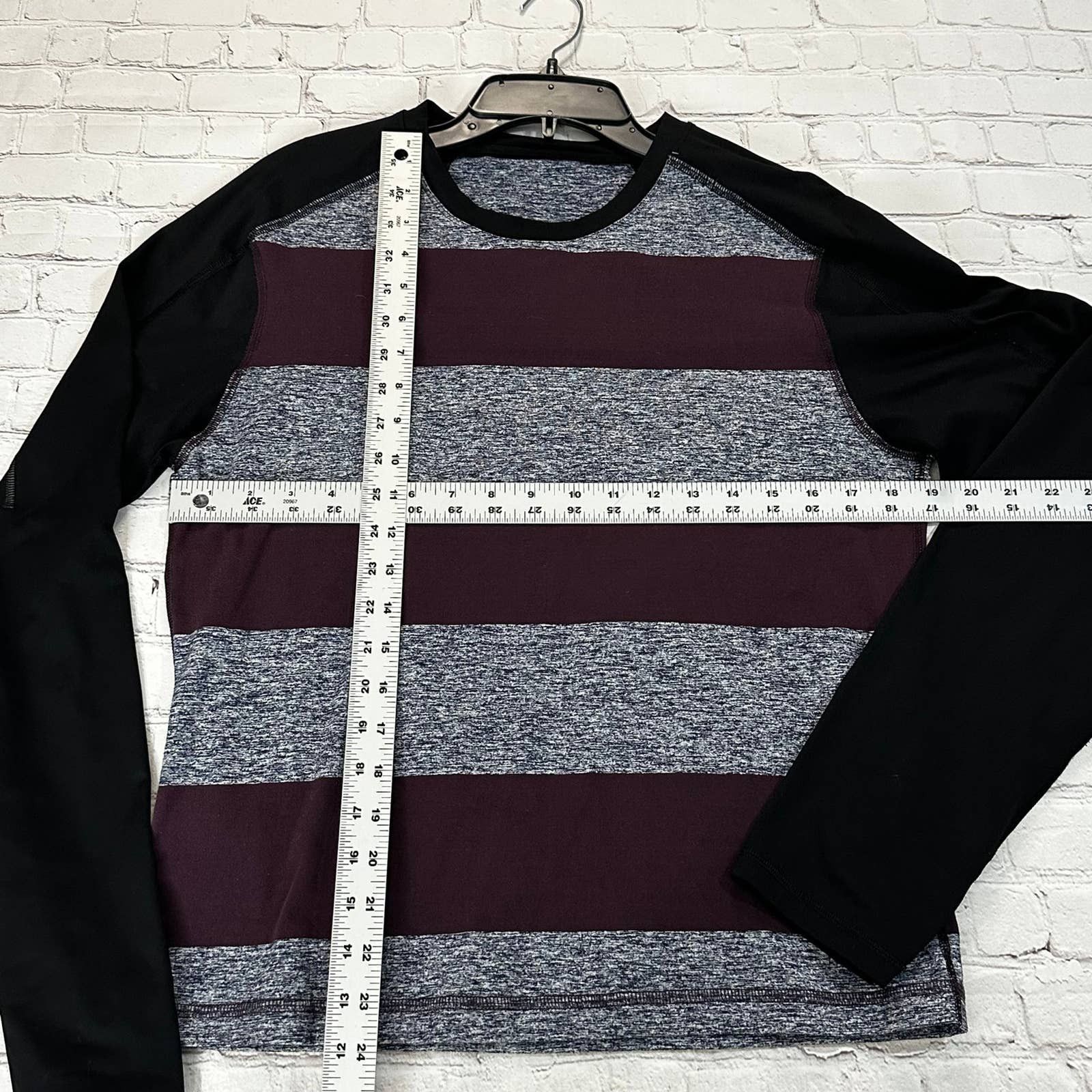 Lululemon Men’s Lululemon surge warm Long sleeve Size US L / EU 52-54 / 3 - 5 Thumbnail