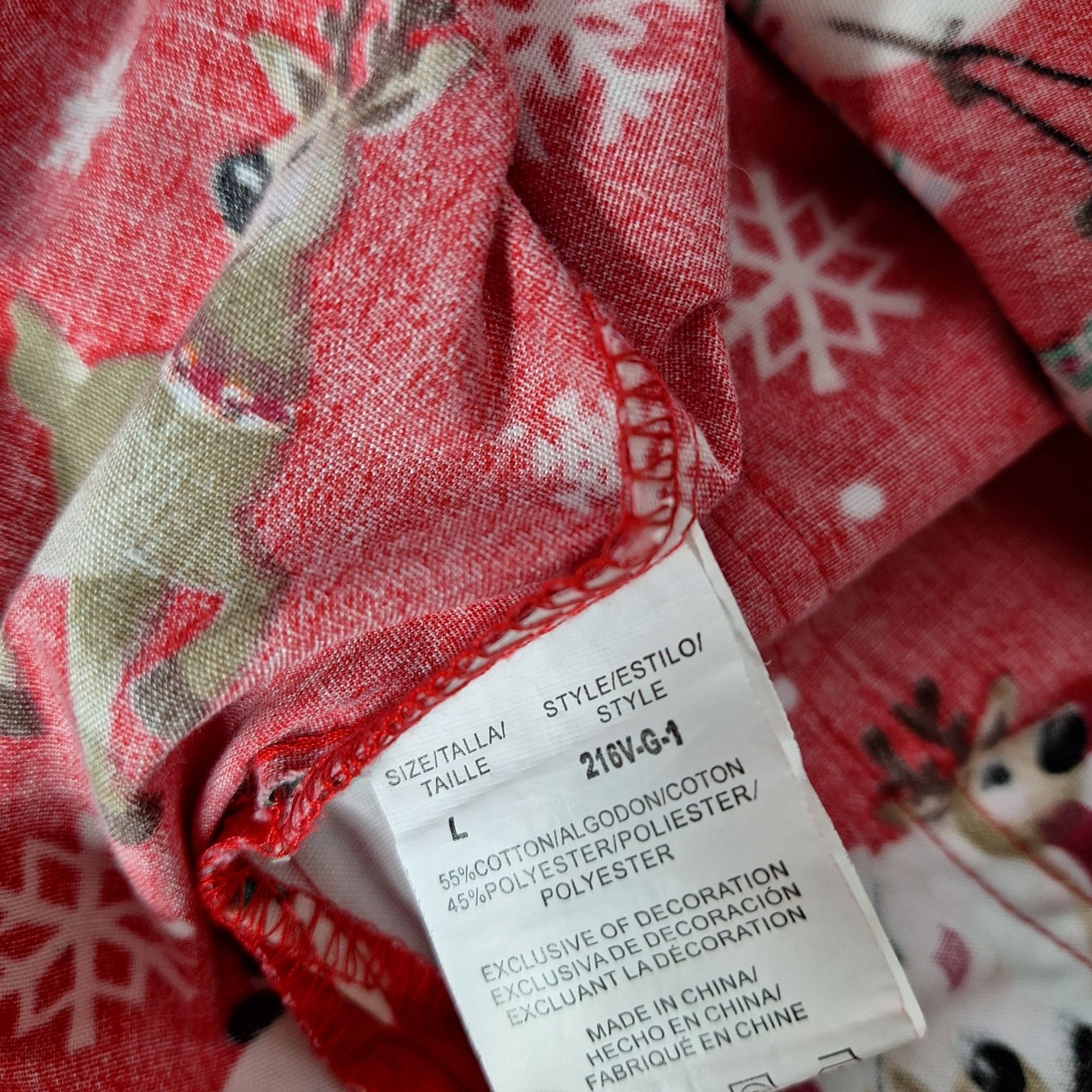 Other Just Love Christmas V-Neck Scrub Top Large Santa Snowman Rei Size L / US 10 / IT 46 - 5 Thumbnail