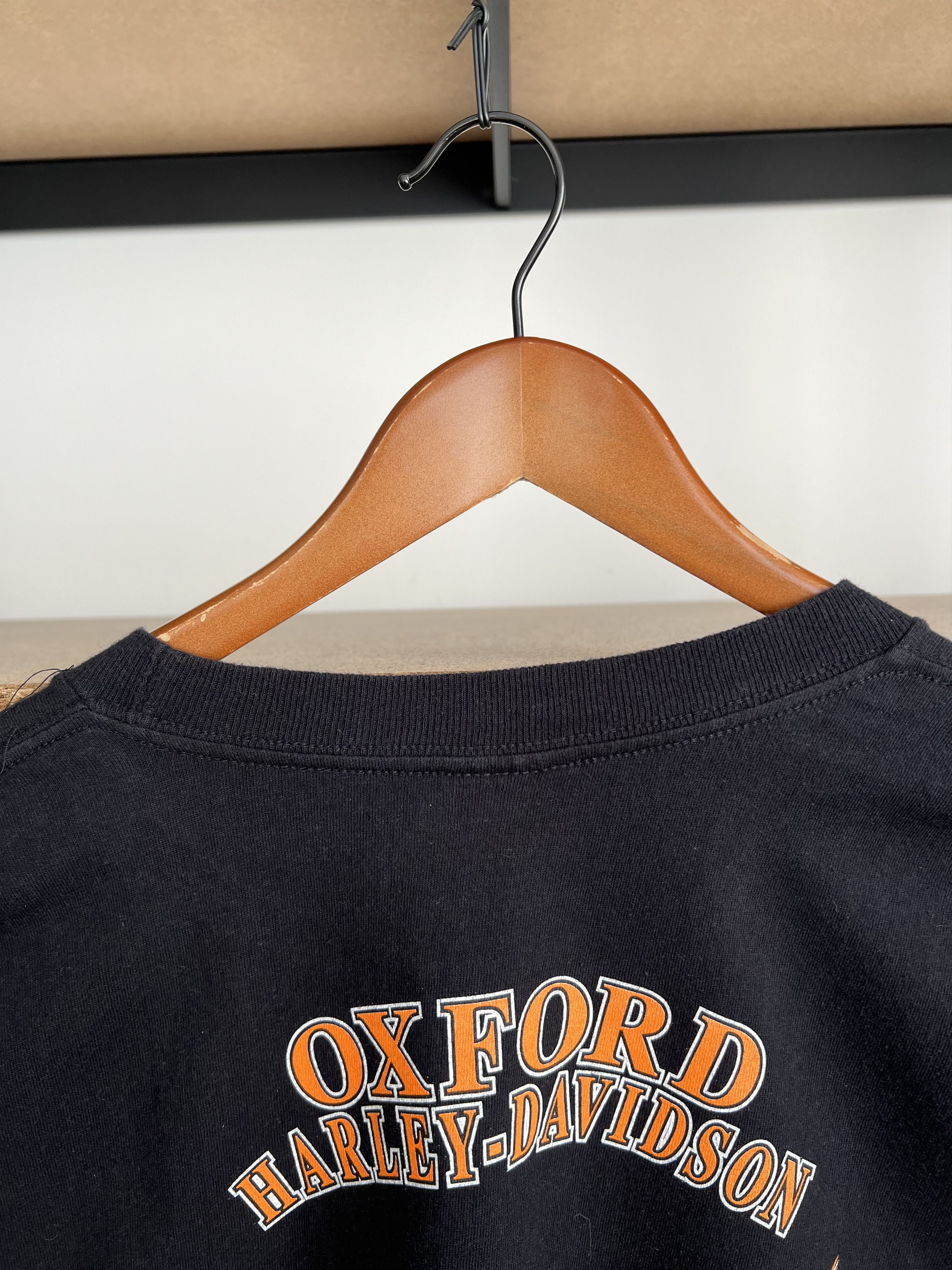 Harley Davidson Vintage 2006 Harley Davidson Motorcycle Oxford Uk T-shirt Size US XL / EU 56 / 4 - 16 Thumbnail