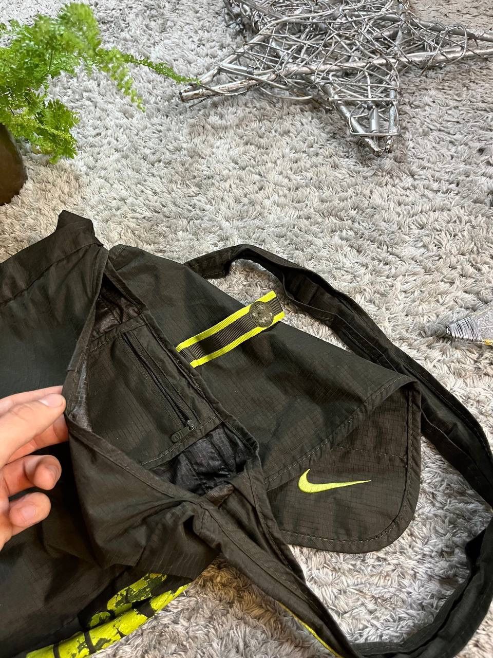 Nike × Vintage 00s Nike Bag Vintage Streetwear Big Logo Swoosh Rare Size ONE SIZE - 6 Thumbnail