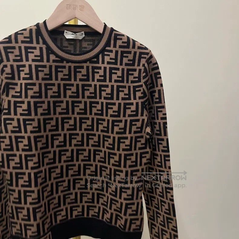 Fendi Fendi Deep Brown Logo Letter All-over Print Long Sleeve Kn Size XS / US 0-2 / IT 36-38 - 2 Thumbnail