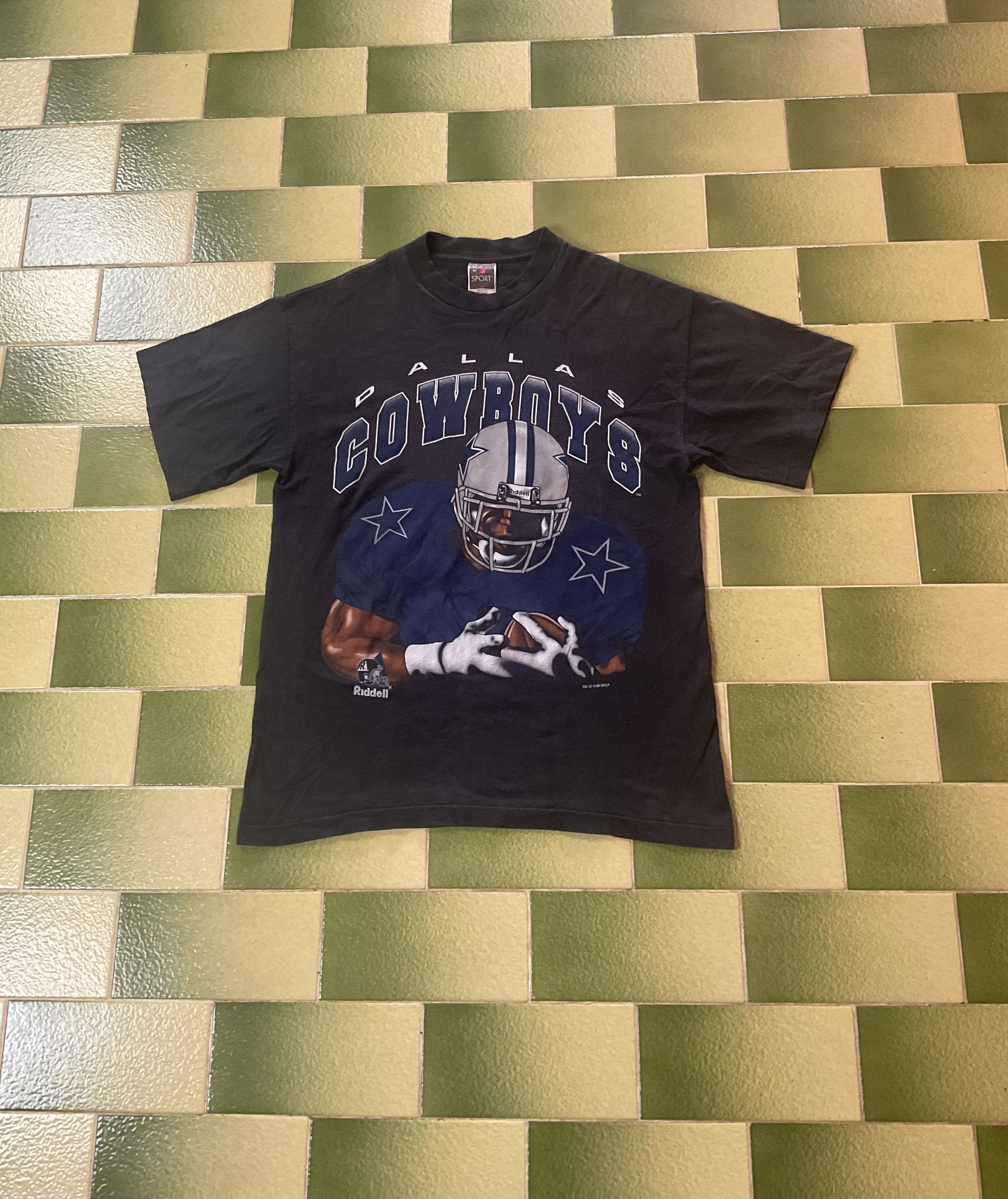 Vintage 1996 NFL Dallas Cowboys Riddell Speed Helmet T-Shirt